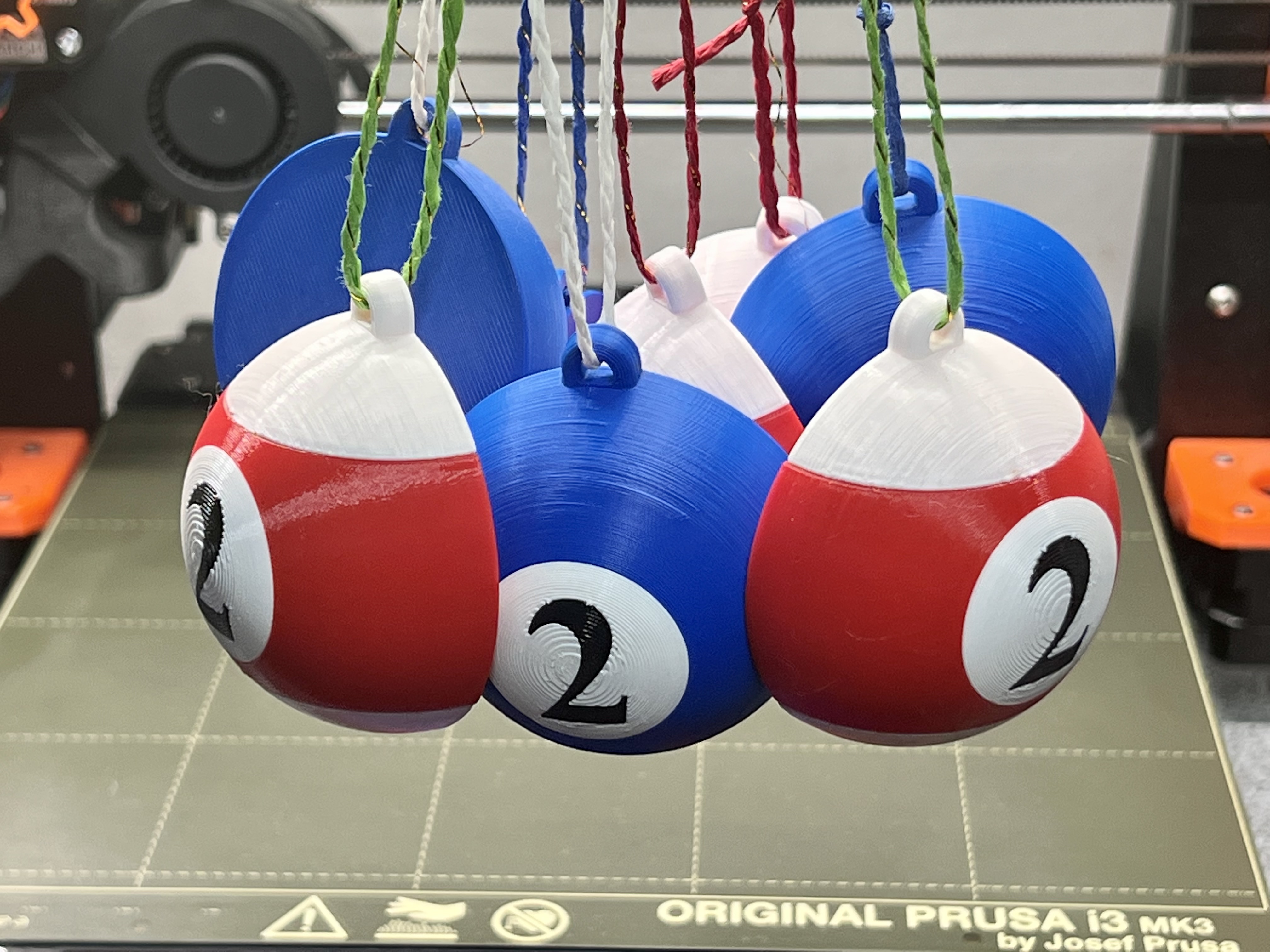 Billiard necklaces - multicolor print