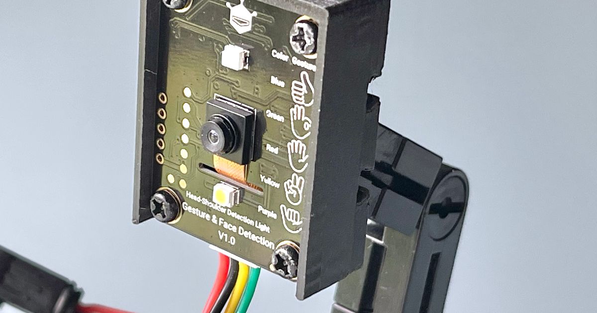 Various small sensor enclosures for use with fischertechnik