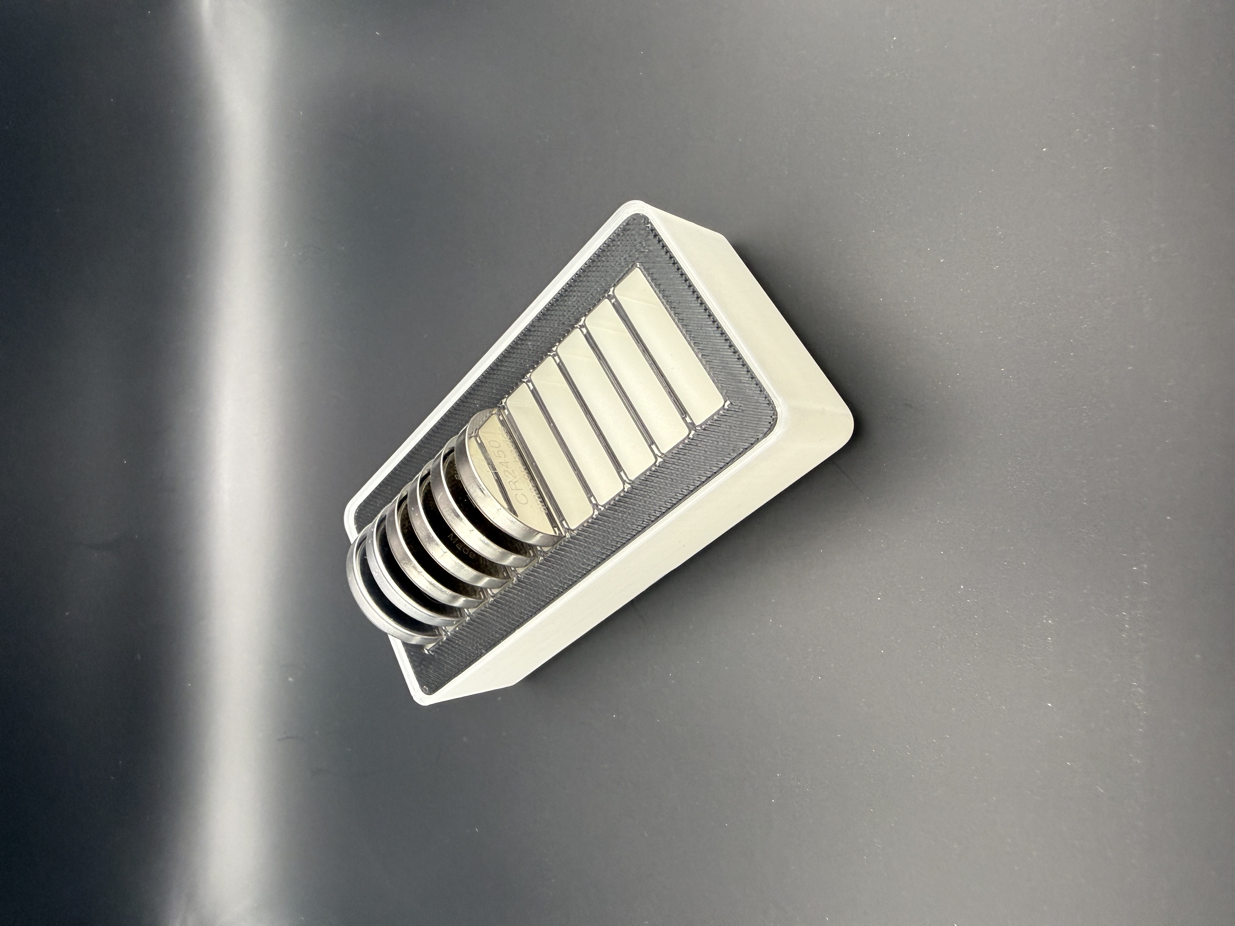 Gridfinity Bin 1x2 – CR2450 Battery Holder