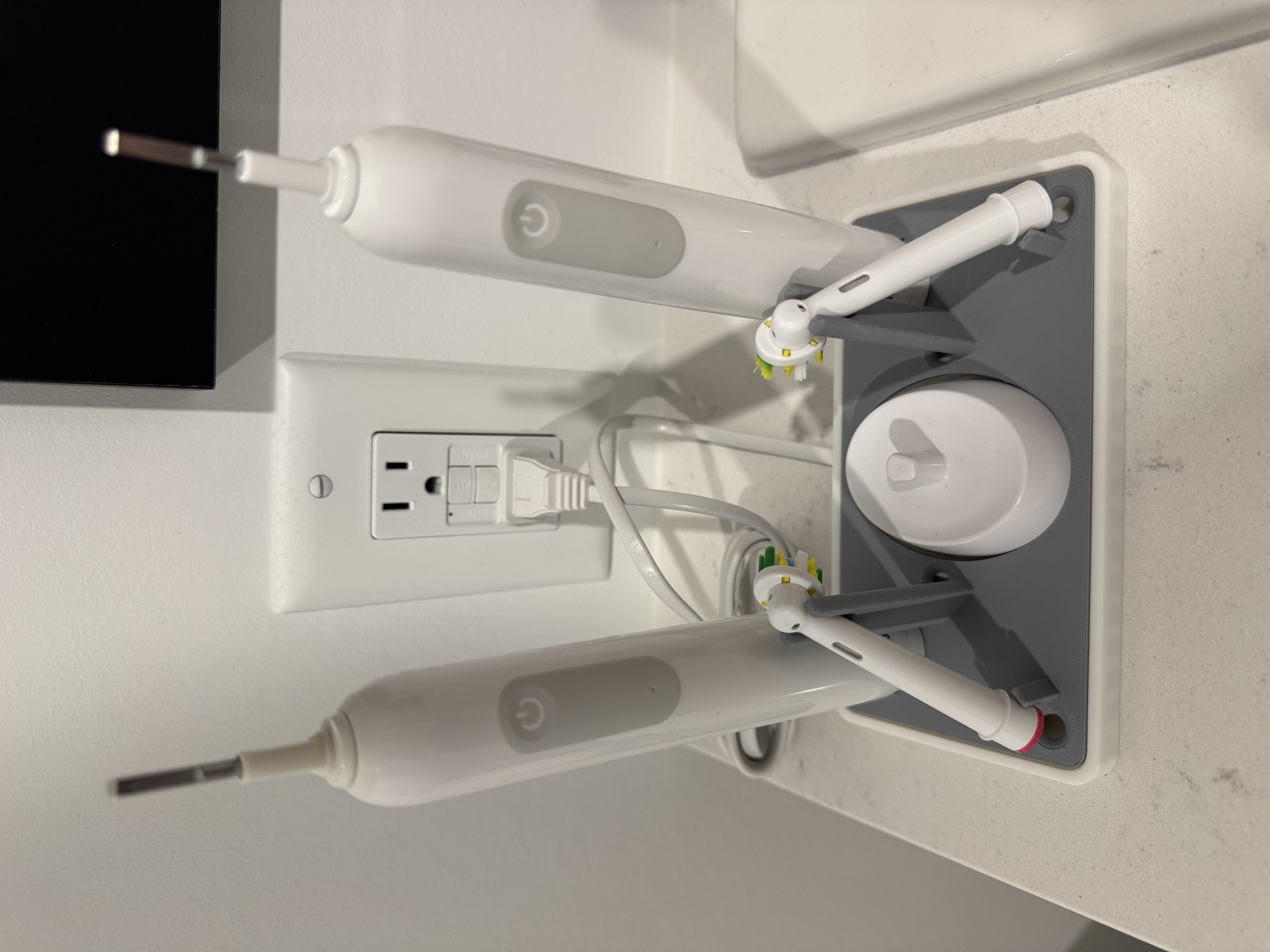 Oral-b electric toothbrush holder