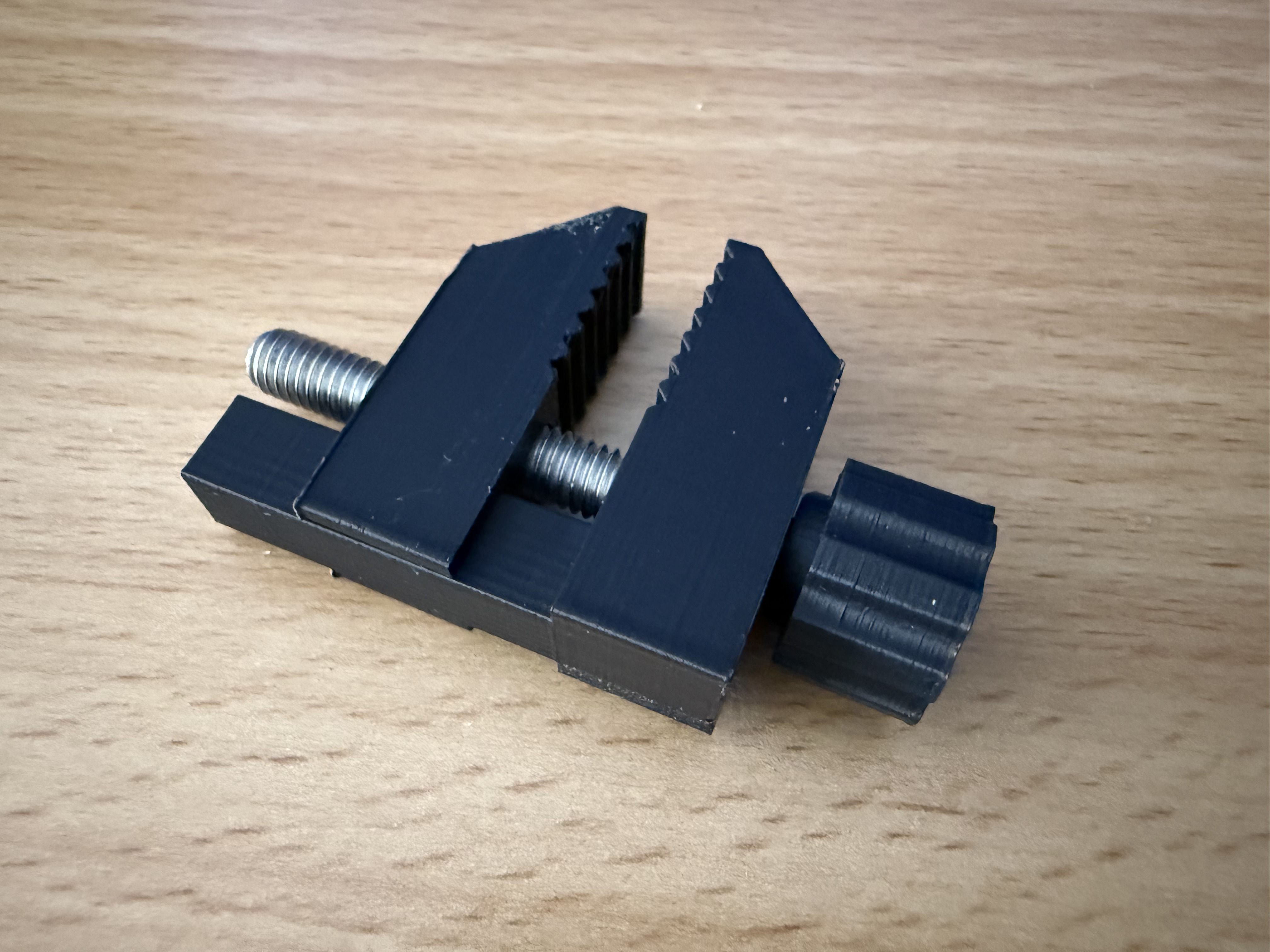 Simple Mini-Clamp
