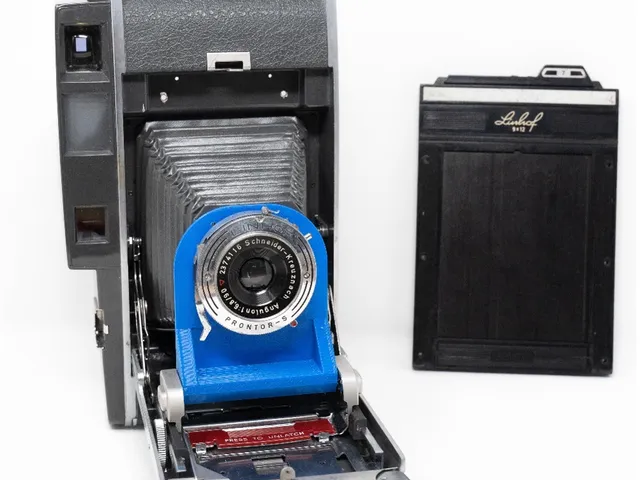 Polaroid 900 Schneider-Kreuznach Angulon 90mm f2.8 Lens Board WIP
