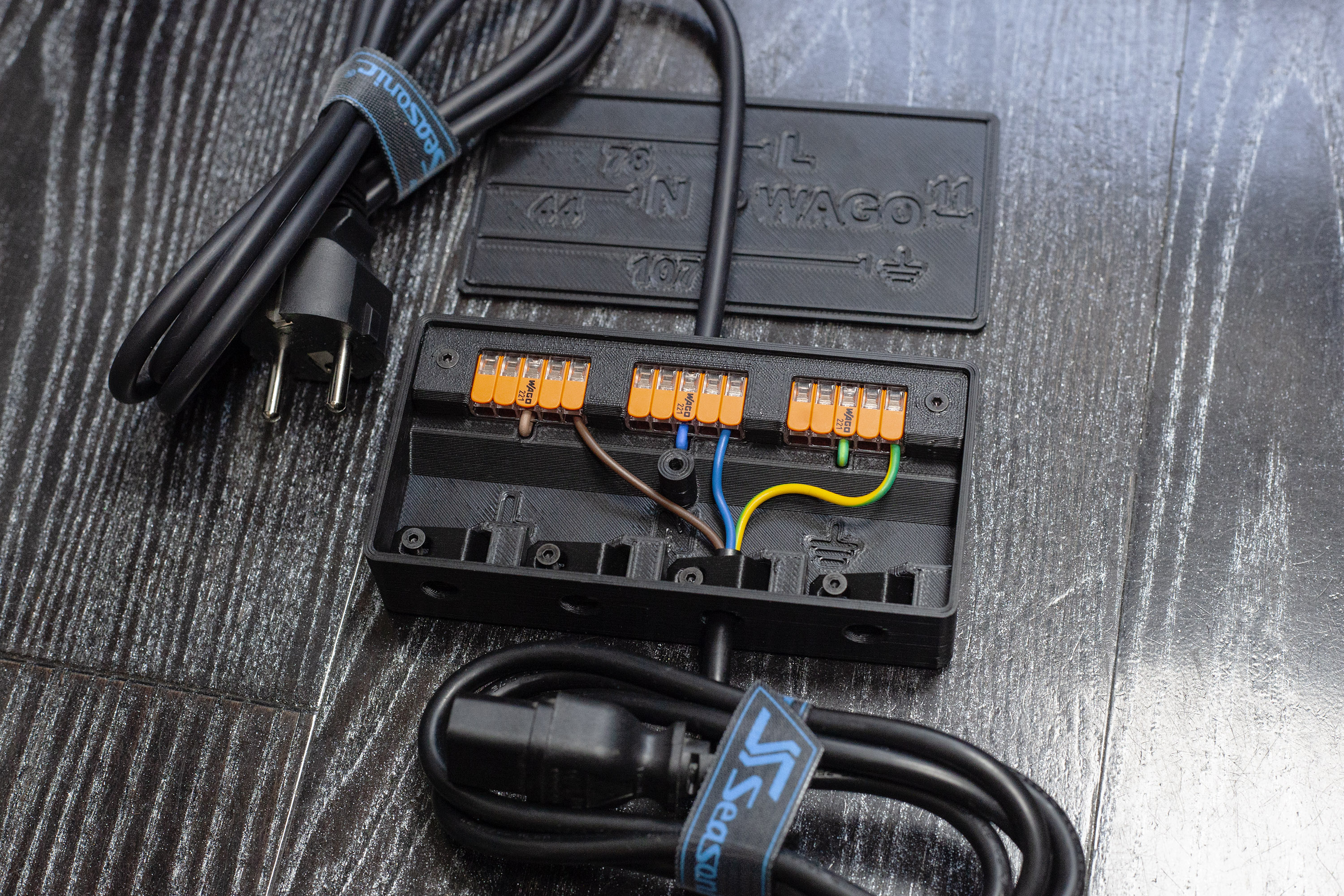 Electrical Wire Box v2 WAGO 221-415