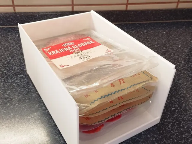 Fridge Stackable Container for Packaged Ham/Cheese/Salam