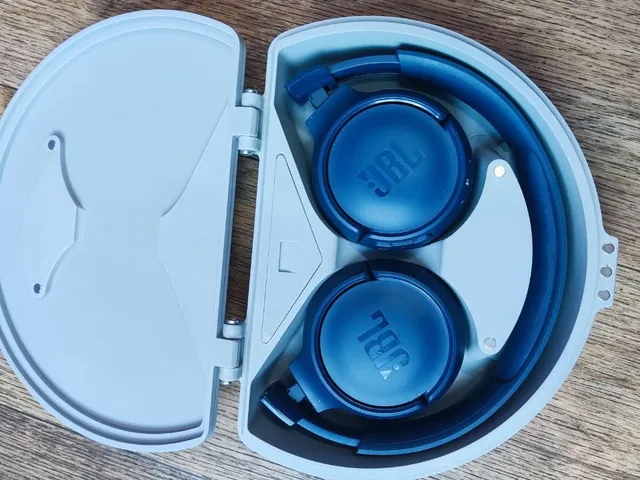 Чехол для JBL Tune 520 BT
