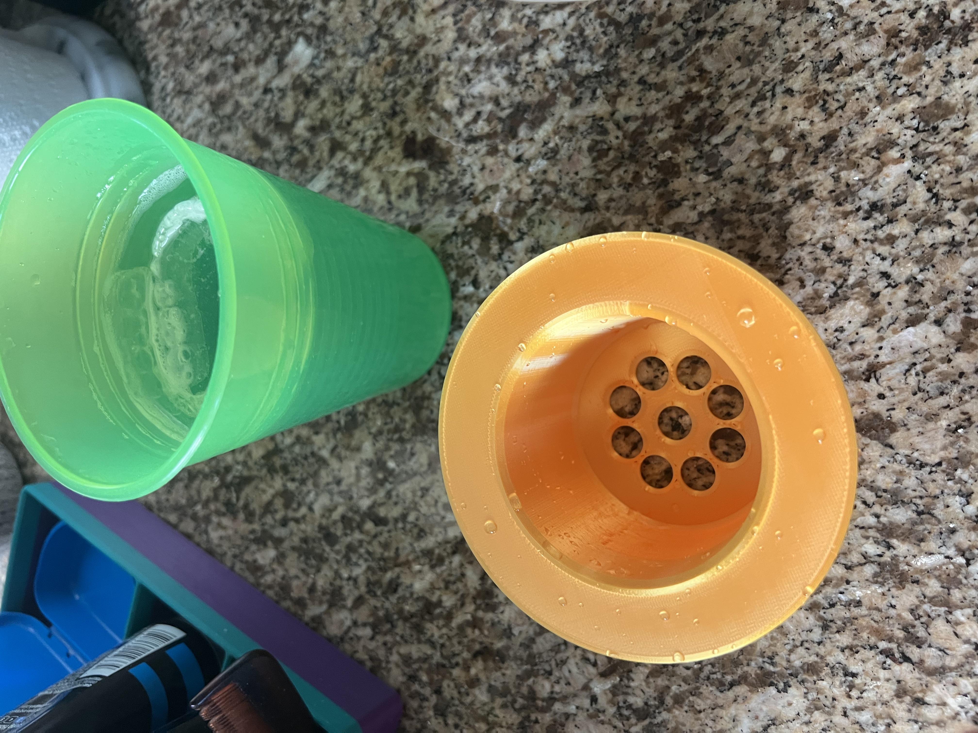 Cup Submerger