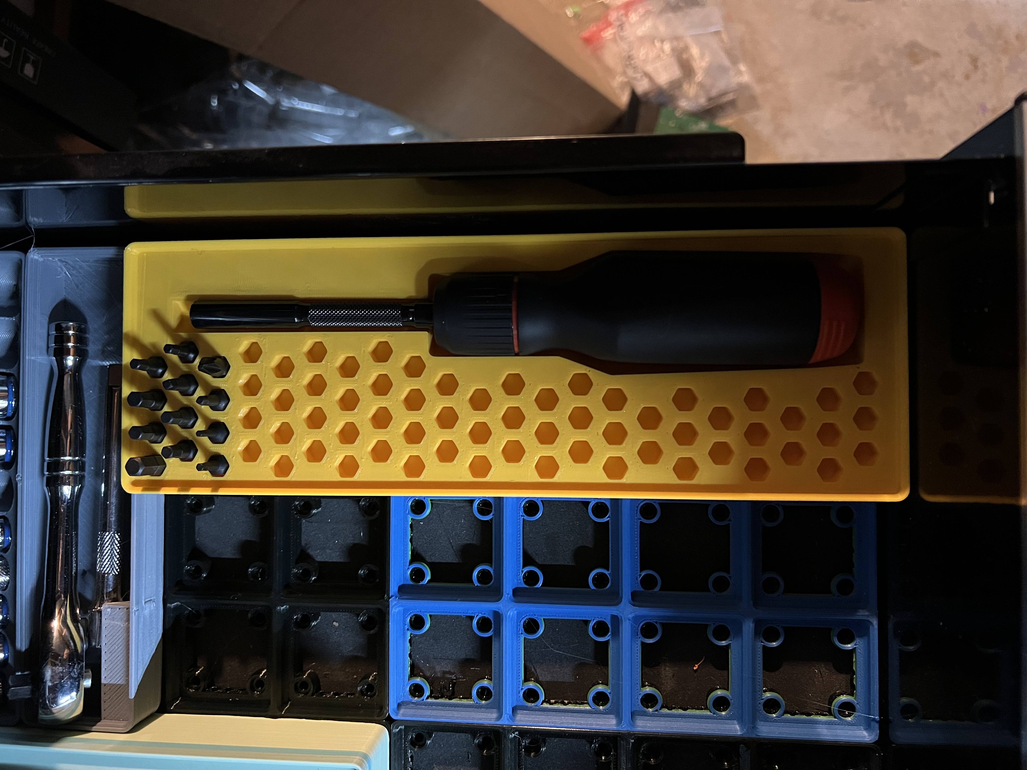 LTT Screwdriver & Extra Bits Gridfinity storage
