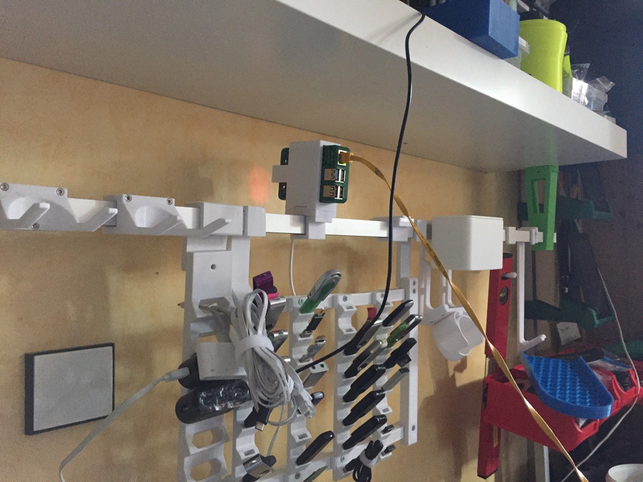 Ikea LACK 20 cm squaretube hanger.