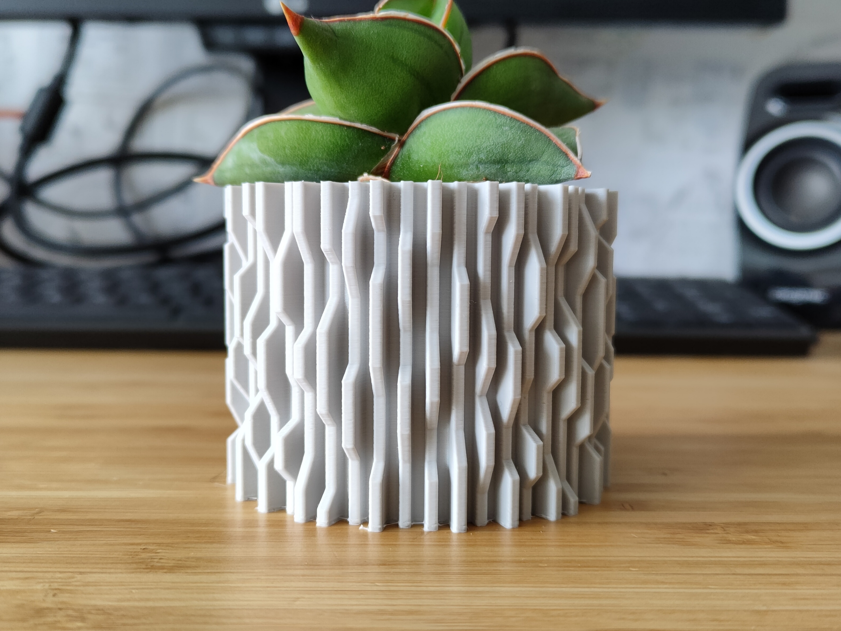 Techno Error Virus - Pot and planter for plants and flowers - vase mode 3D model thumbnail