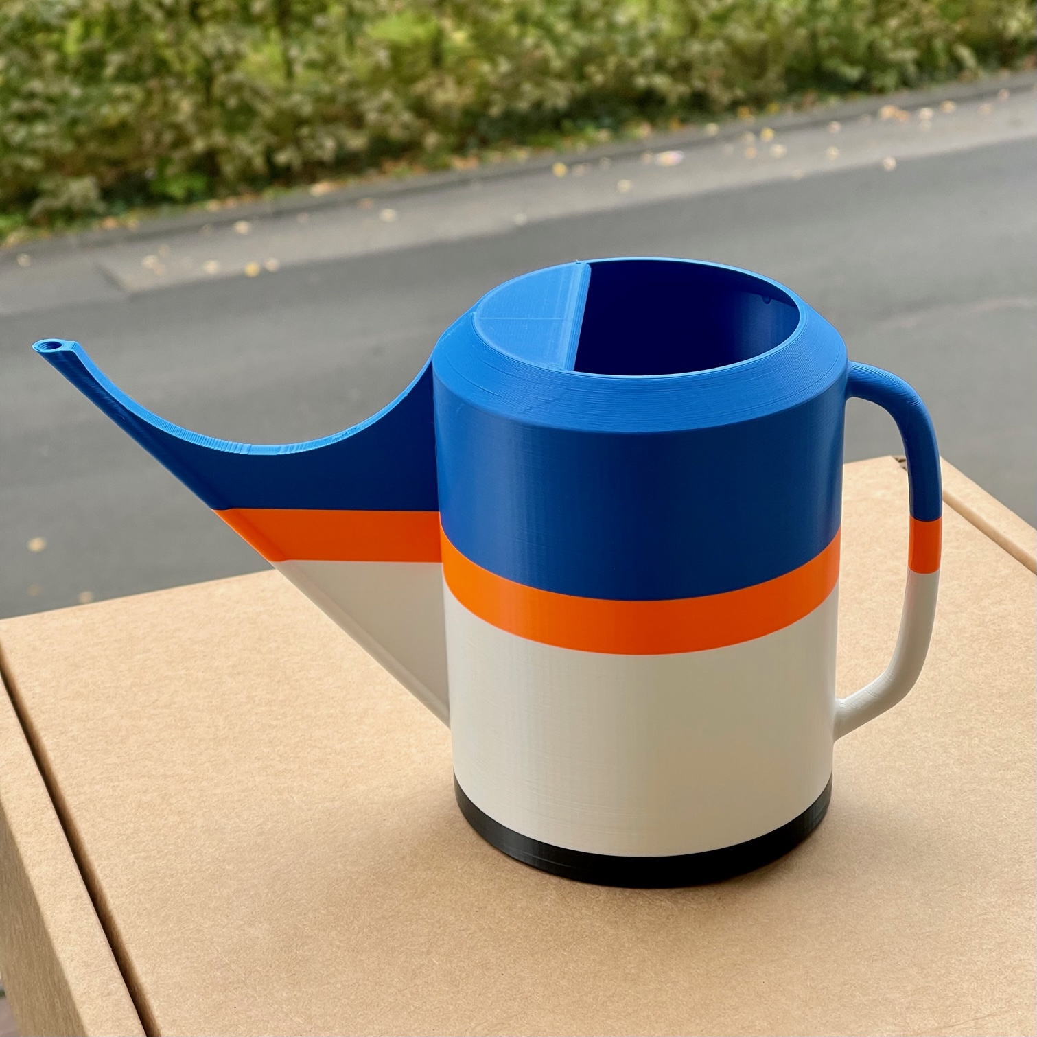 Watering can - approx. 1 liter capacity