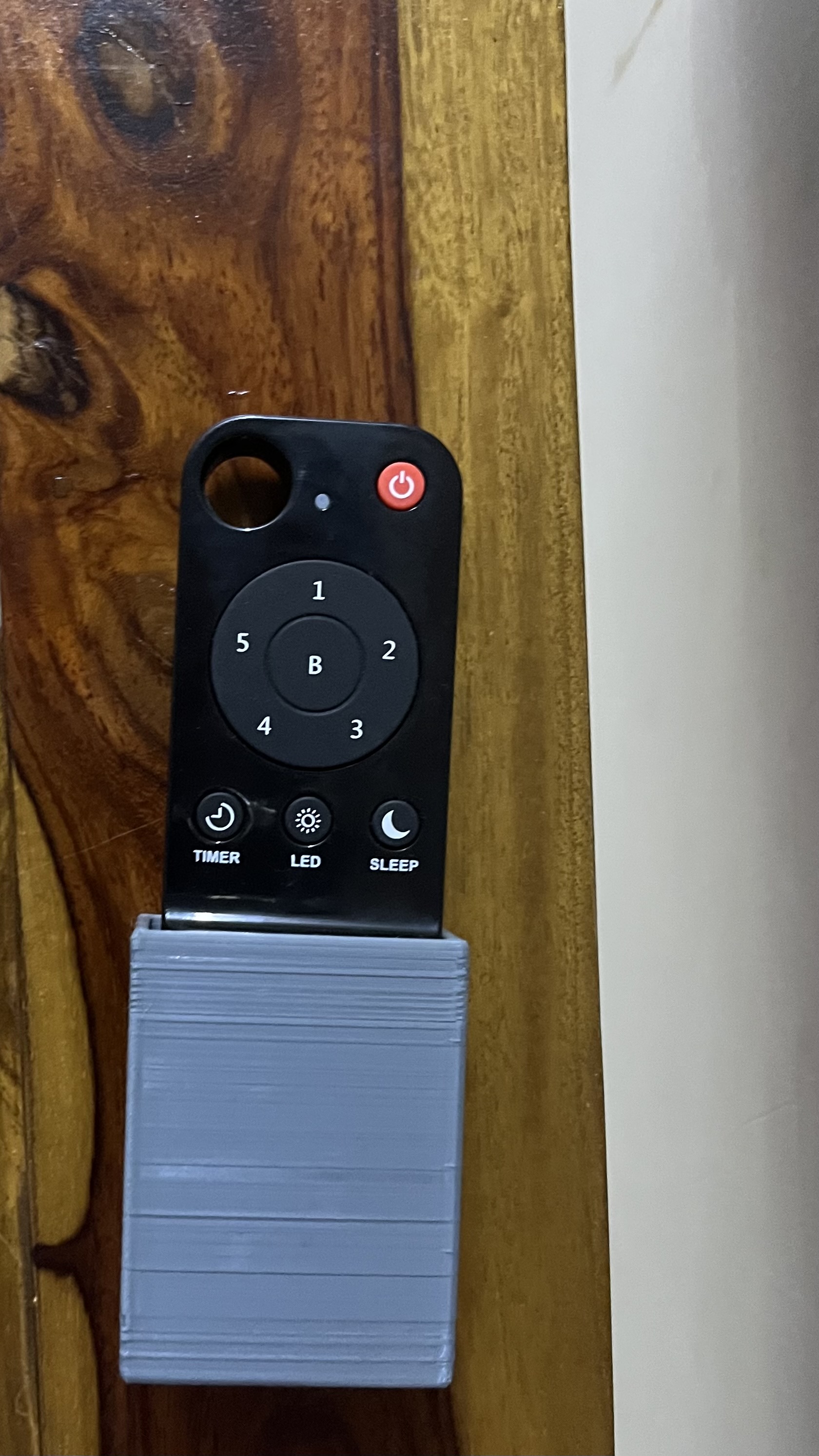 atmoberg fan remote holder