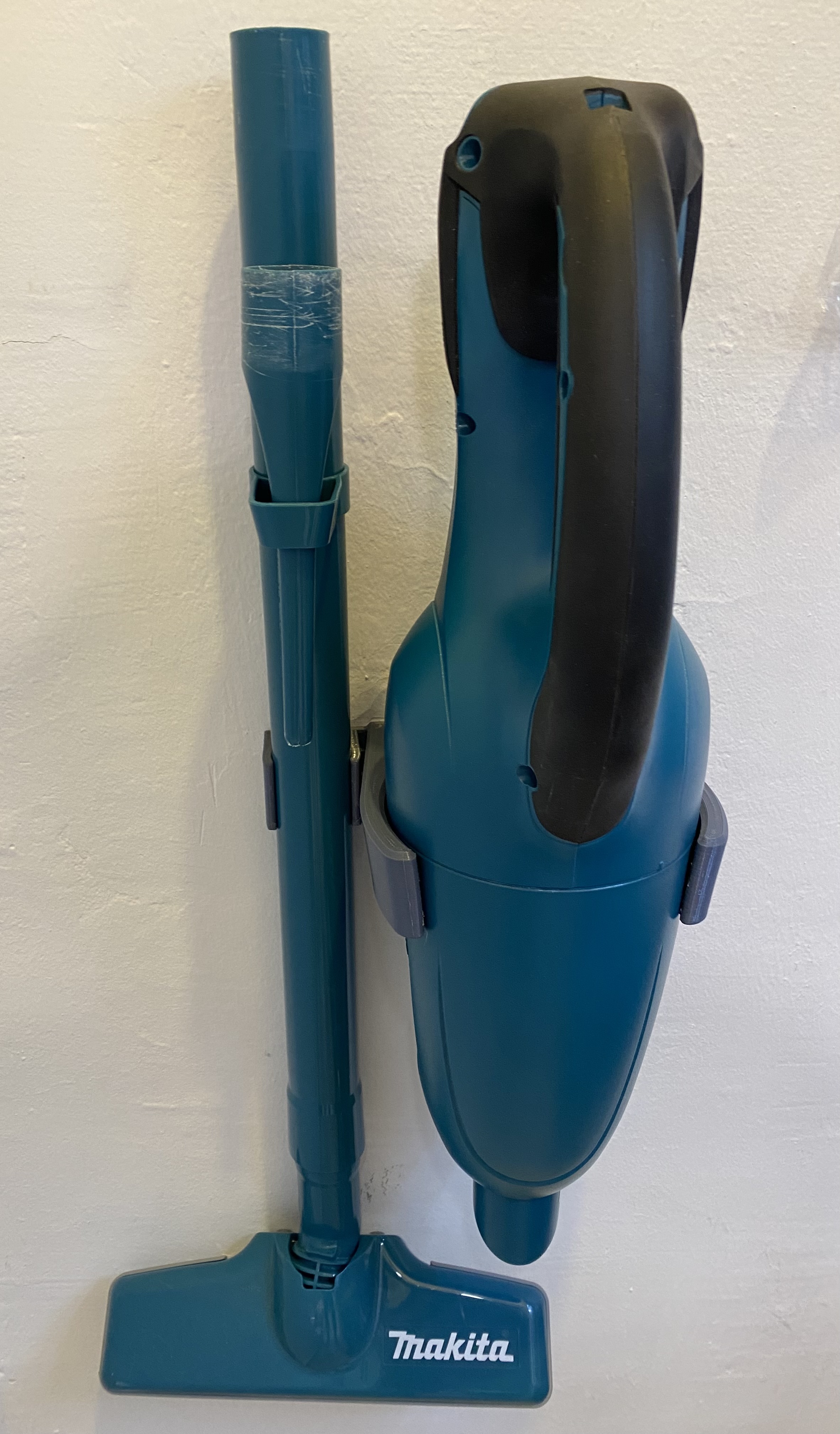 Wall mount bracket Makita vacuum-cleaner Coat Remix