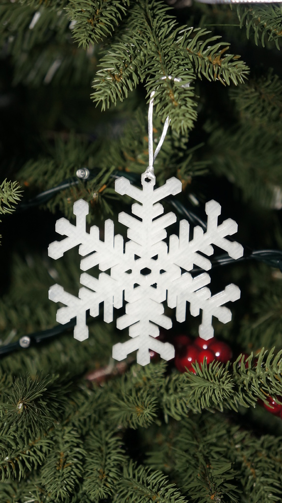 Traditional snowflake by Yella | Download free STL model | Printables.com