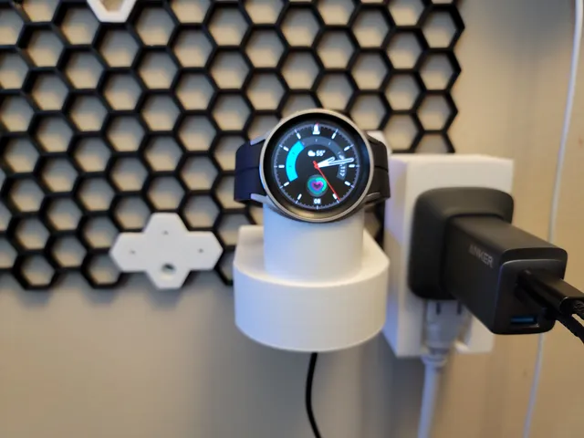 Galaxy Watch 5 Pro Charger mount for Honeycomb Storage Wall