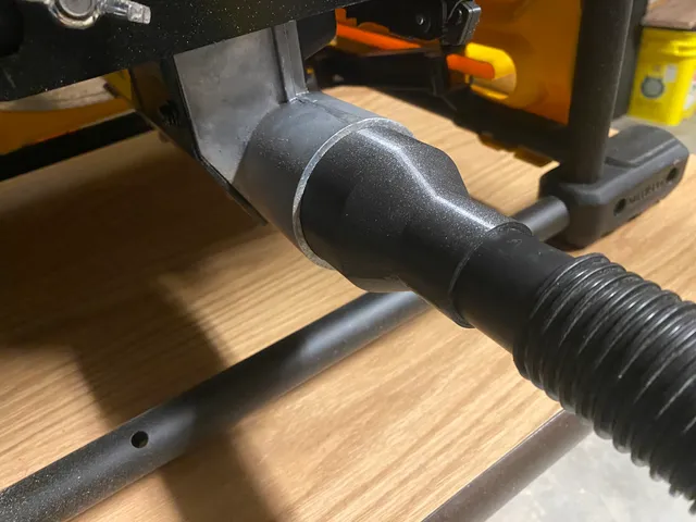 Table Saw Vacuum adapter