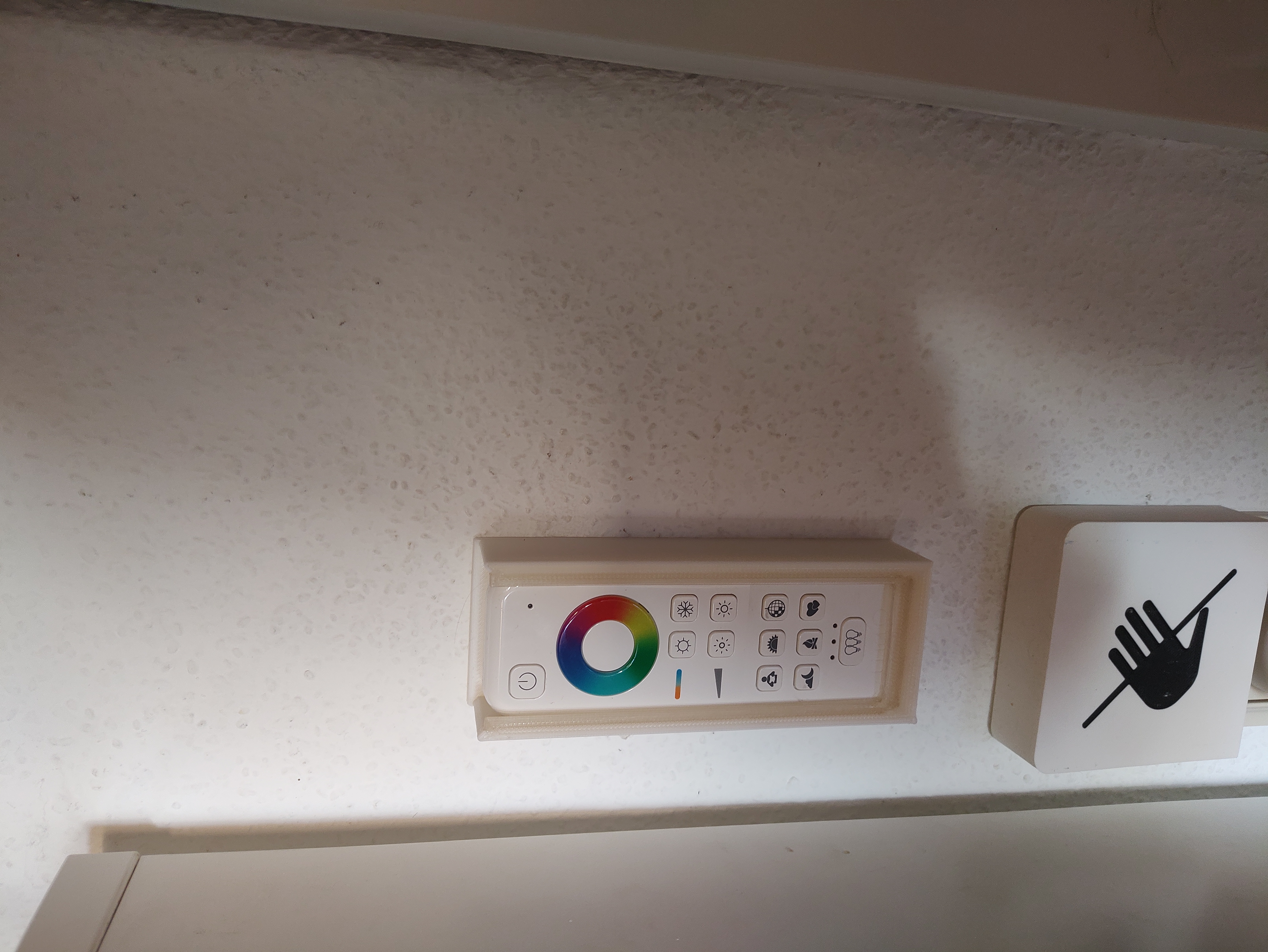 Wallmount for Tint Zigbee remote control