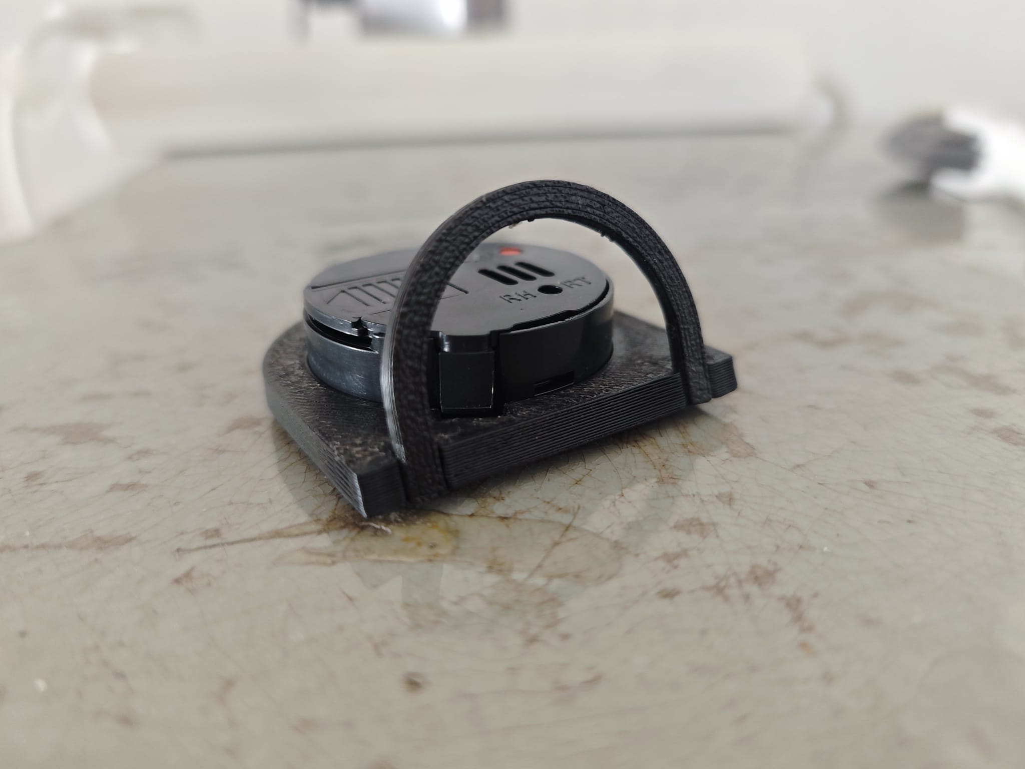 Miniatura 4 do modelo 3D Temperature & Humidity Sensor Stand