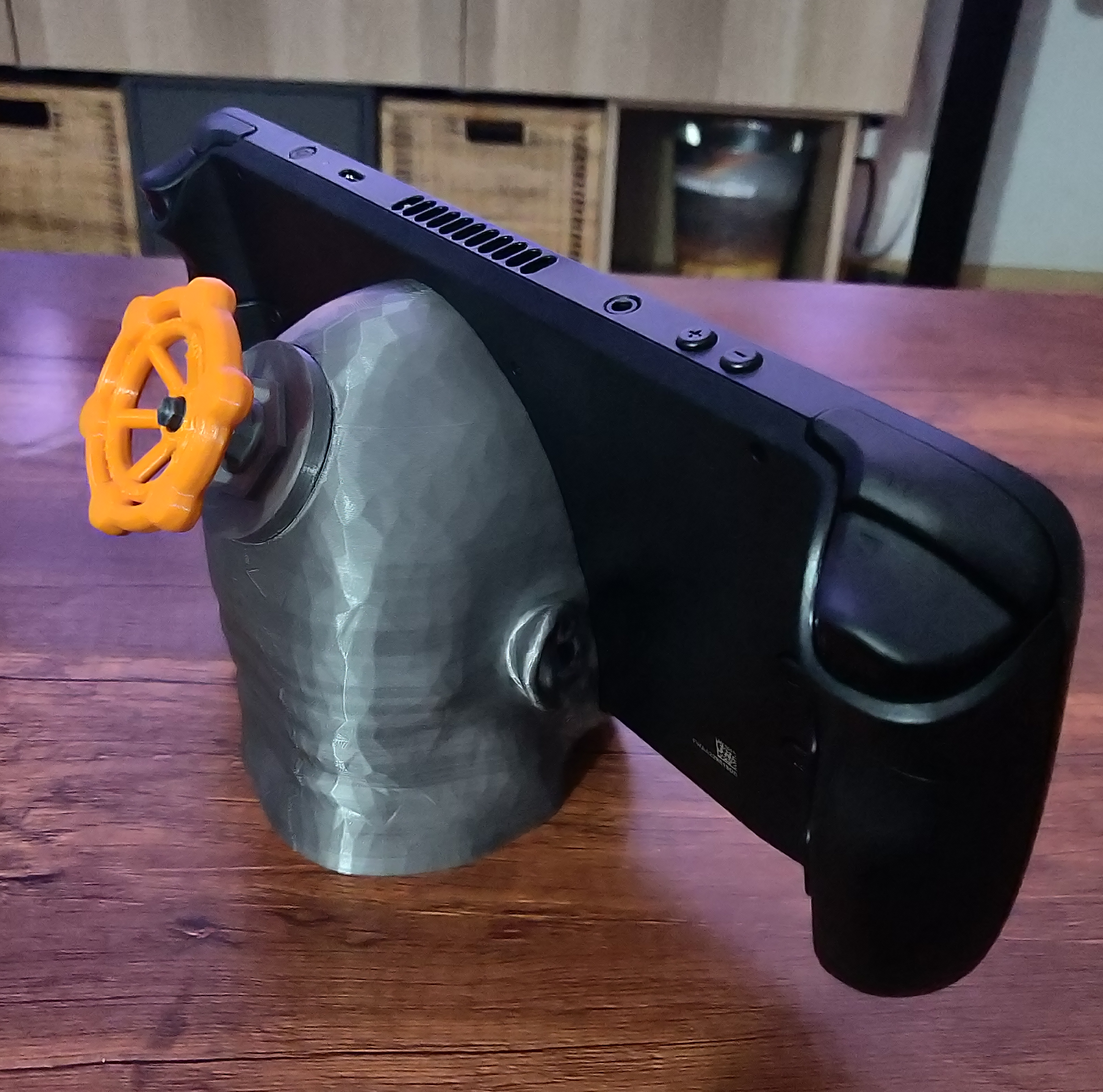 Steam Deck Holder (Mr. Valve)