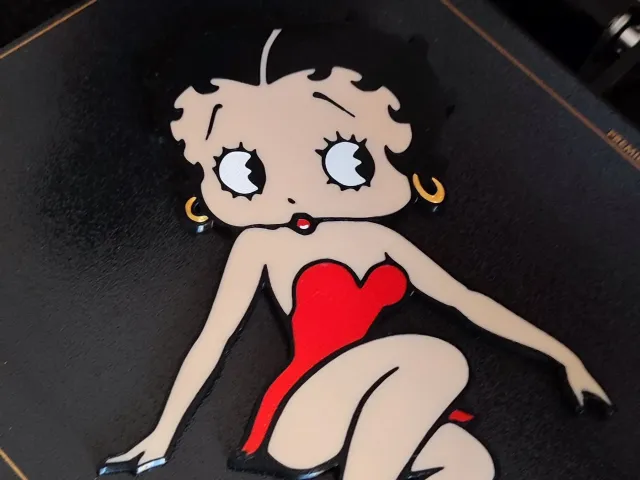 BETTY BOOP (multi material)