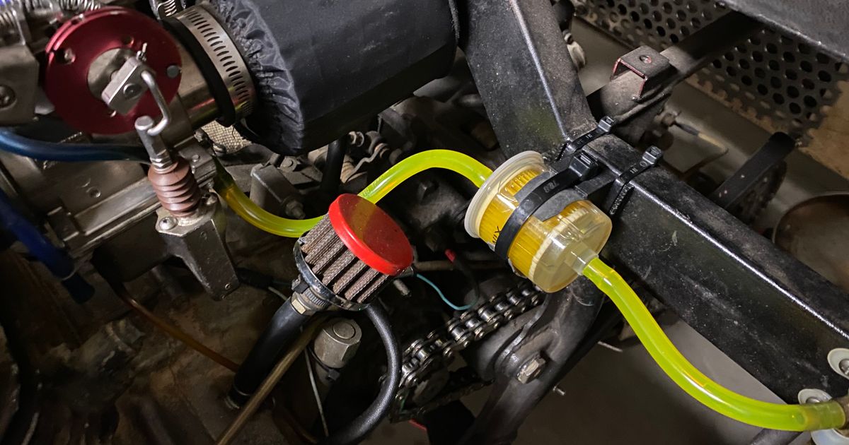 Wix 33001 Fuel Filter holder by Forker45 Download free STL model