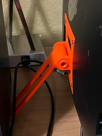 Lacktable Monitor mount