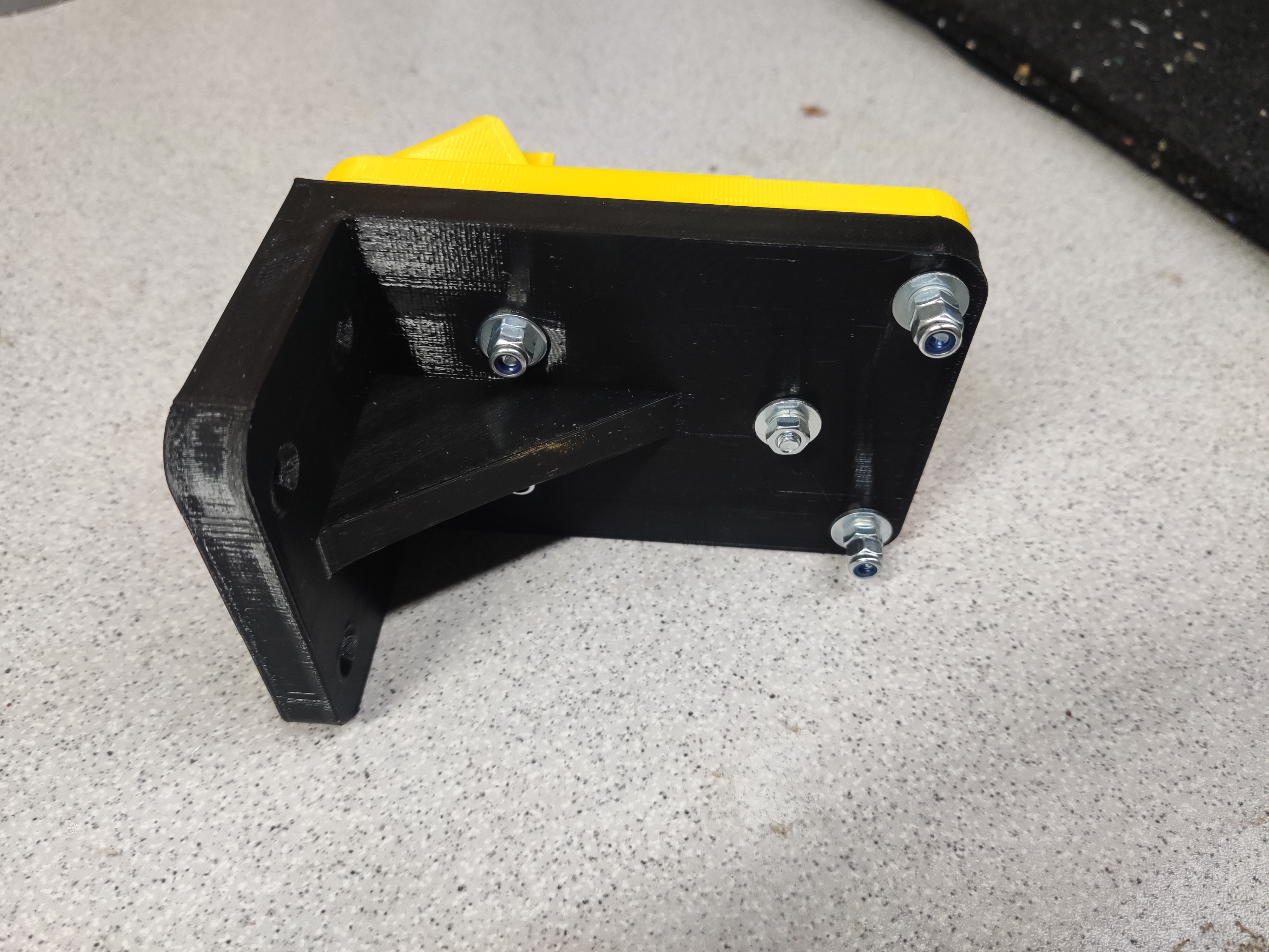 Strong corner bracket 110*75*10