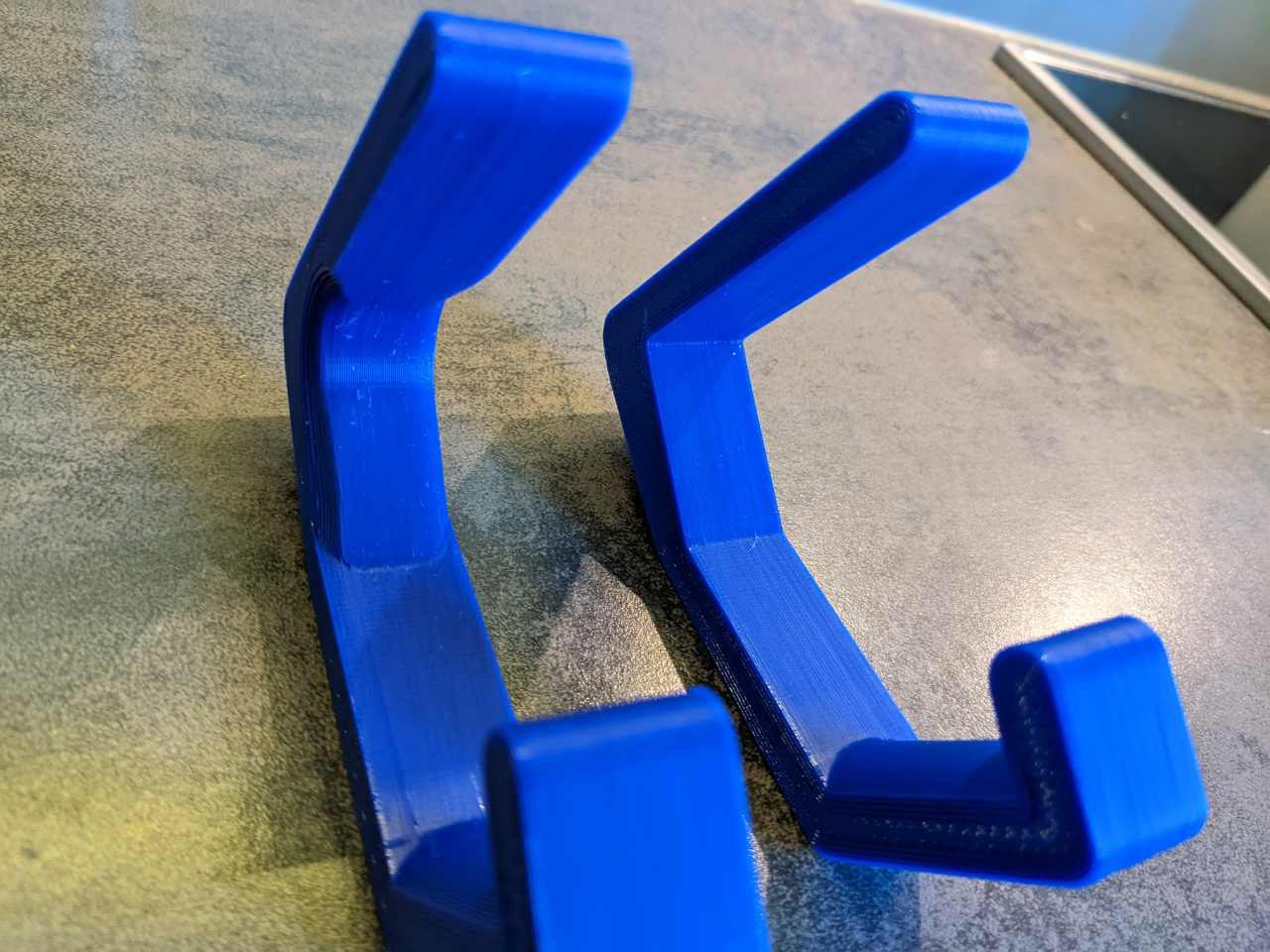 Miniatura 2 do modelo 3D Table bag hook