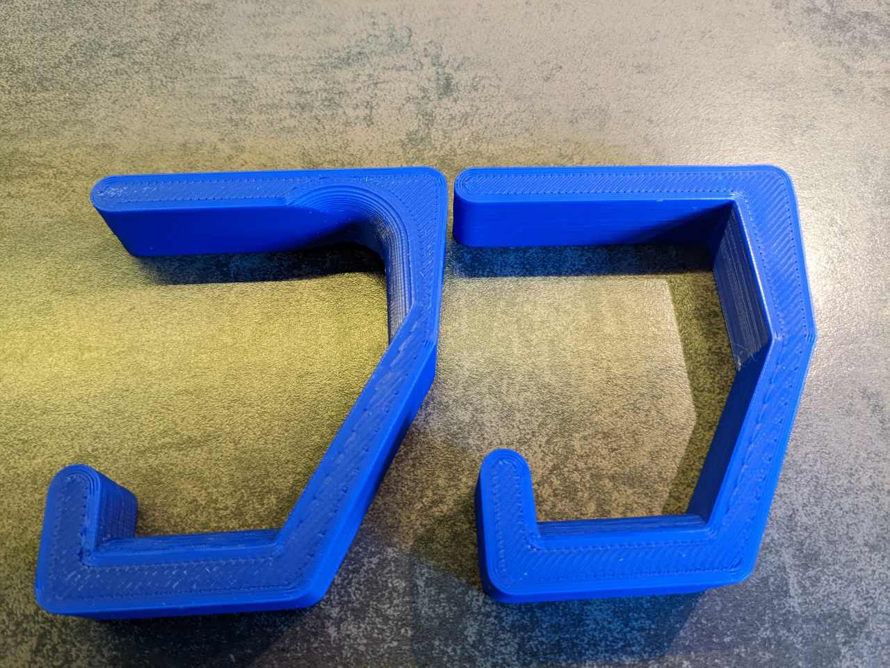 Miniatura 3 do modelo 3D Table bag hook