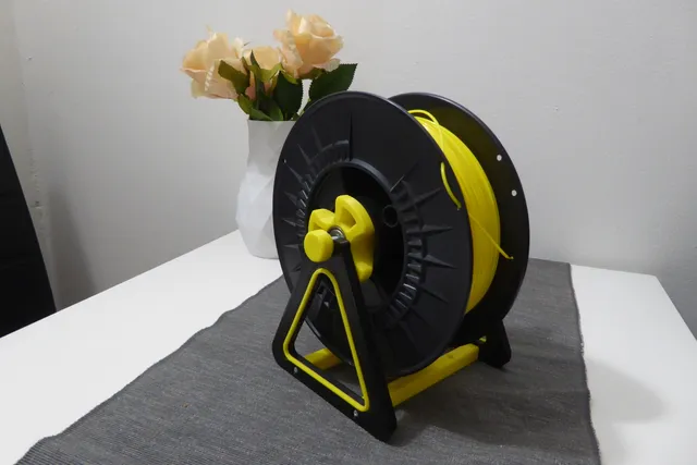 Spool holder