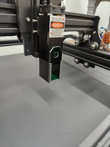 Cenoz Laser Shroud