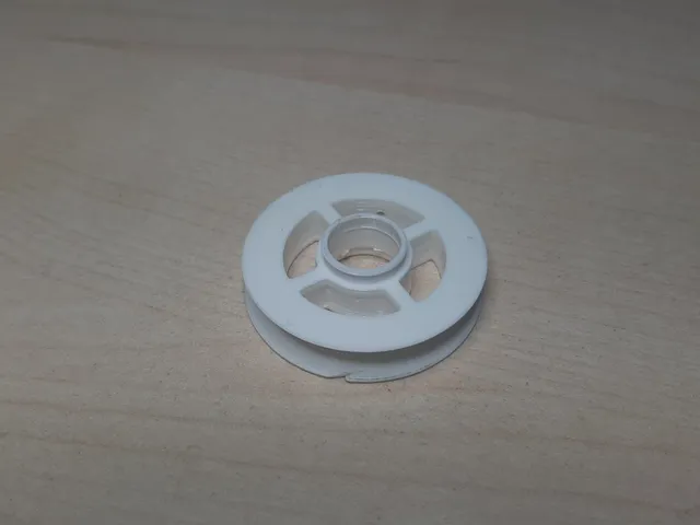Small Fishing Line Clip on Roll