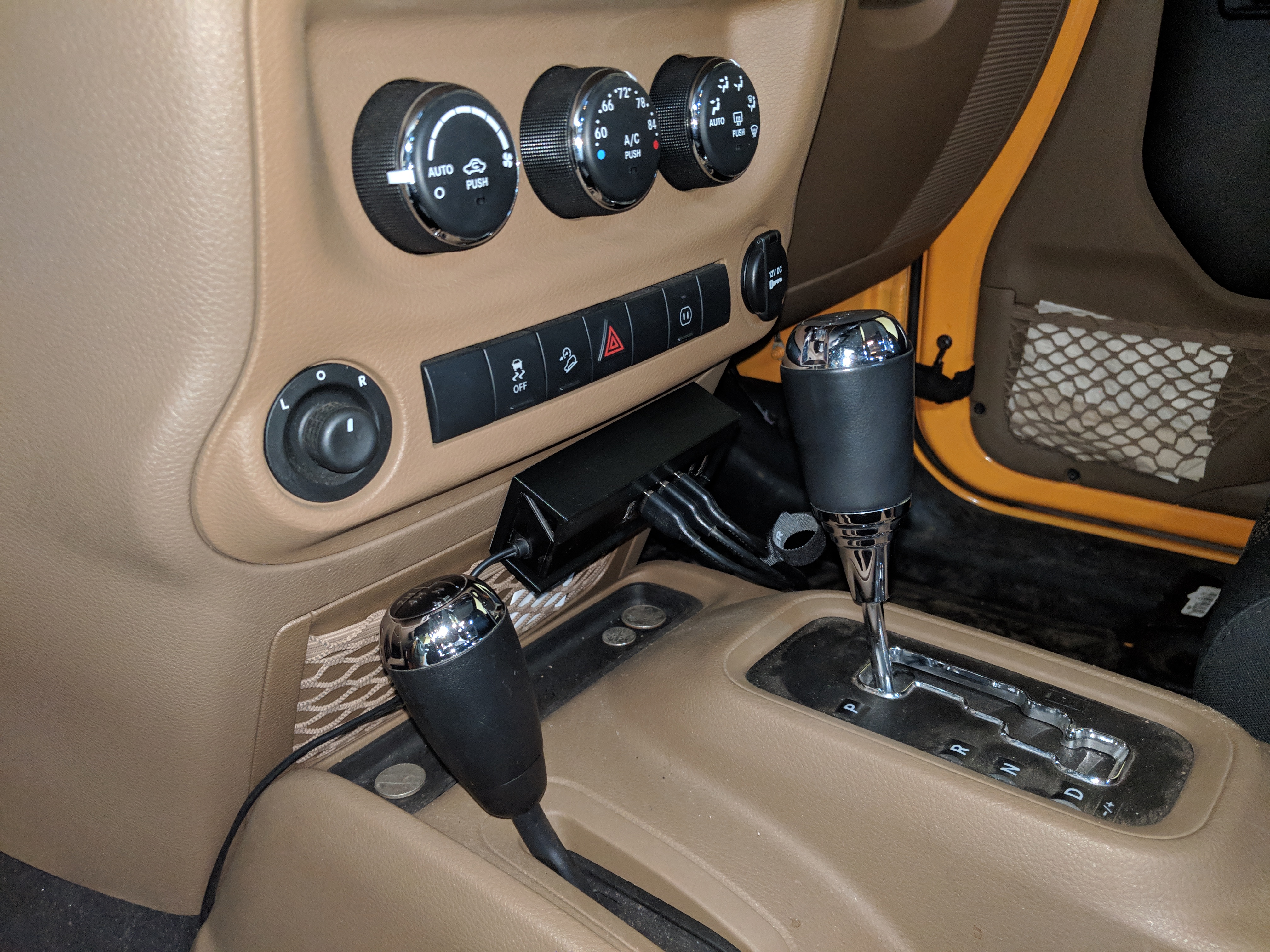Bracket for USB gang charger (Jellycomb)