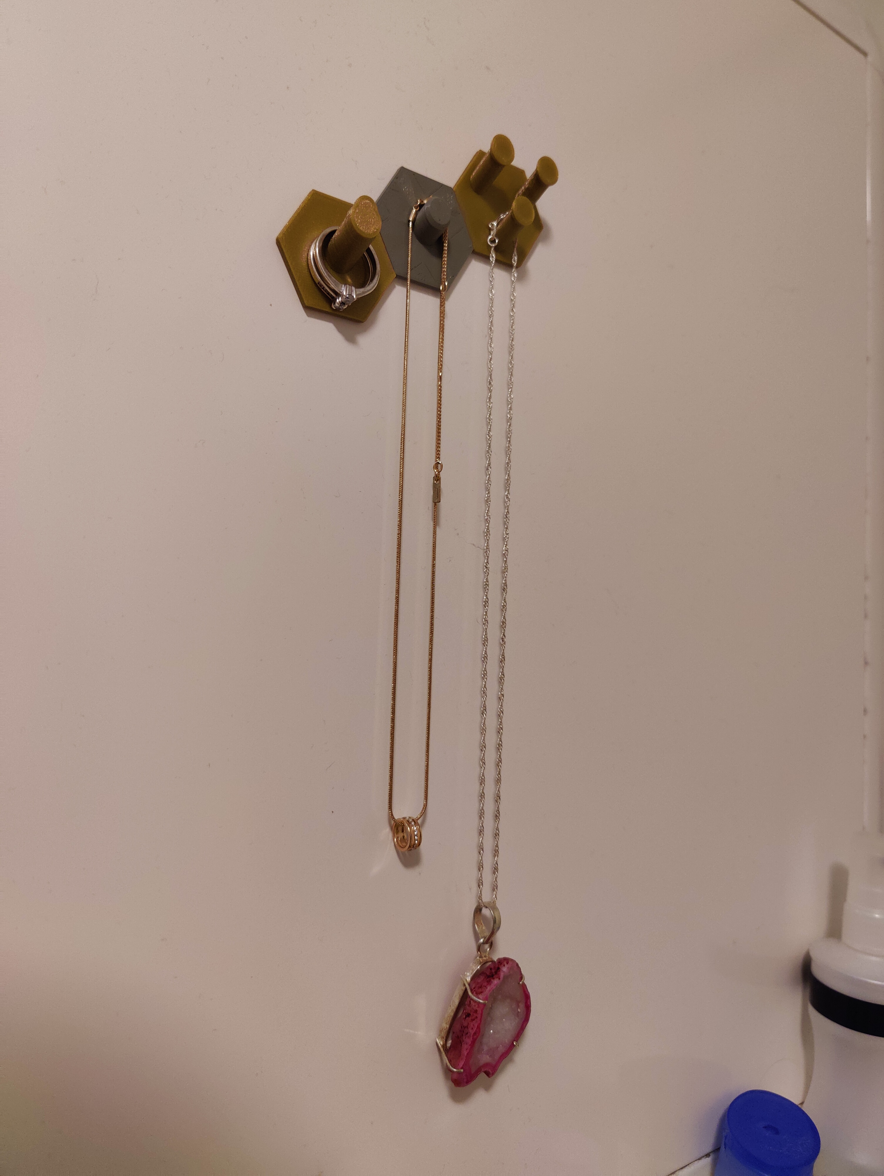 Miniatura 6 do modelo 3D Magnetic hexagonal hooks