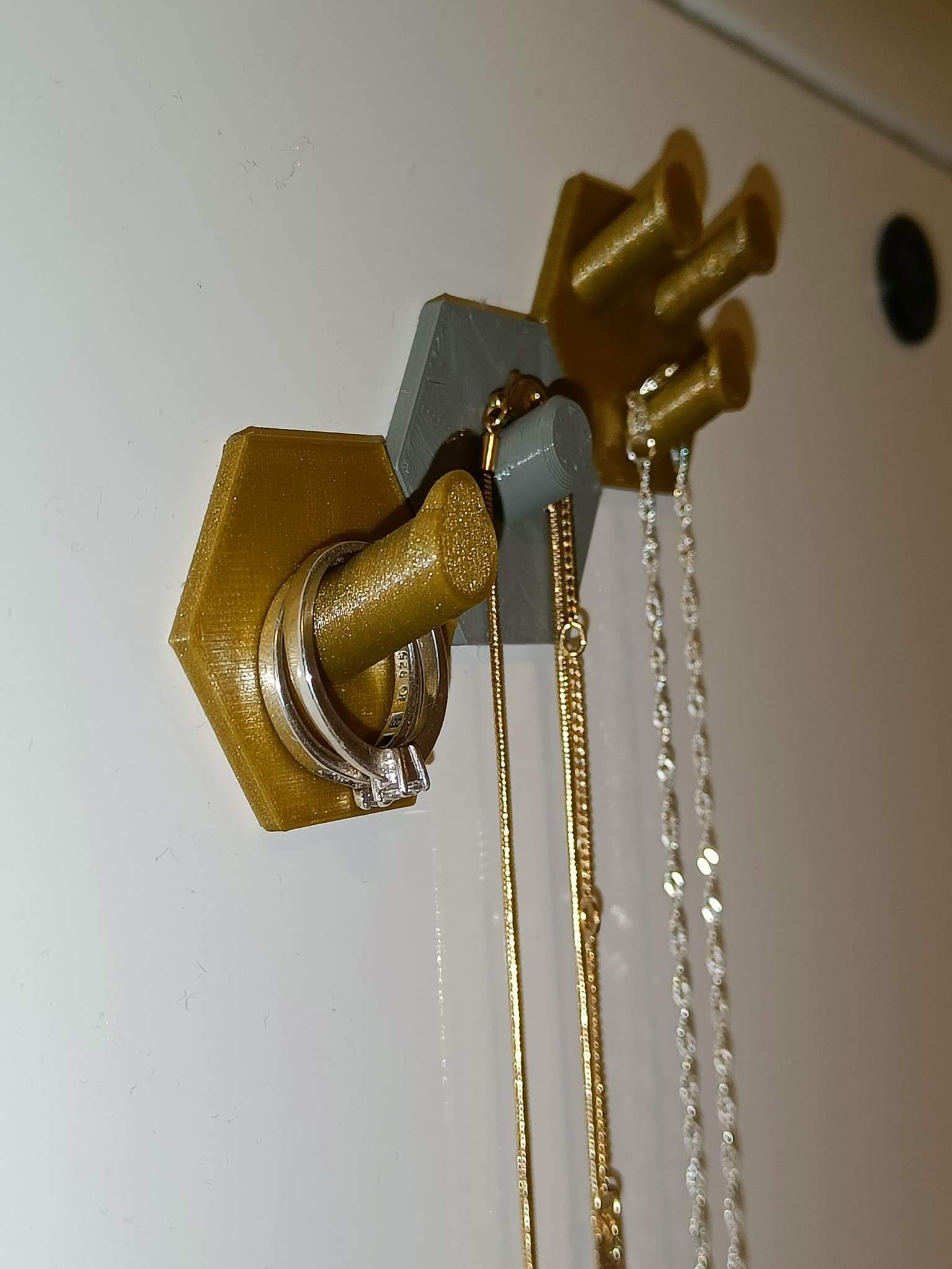 Miniatura 5 do modelo 3D Magnetic hexagonal hooks