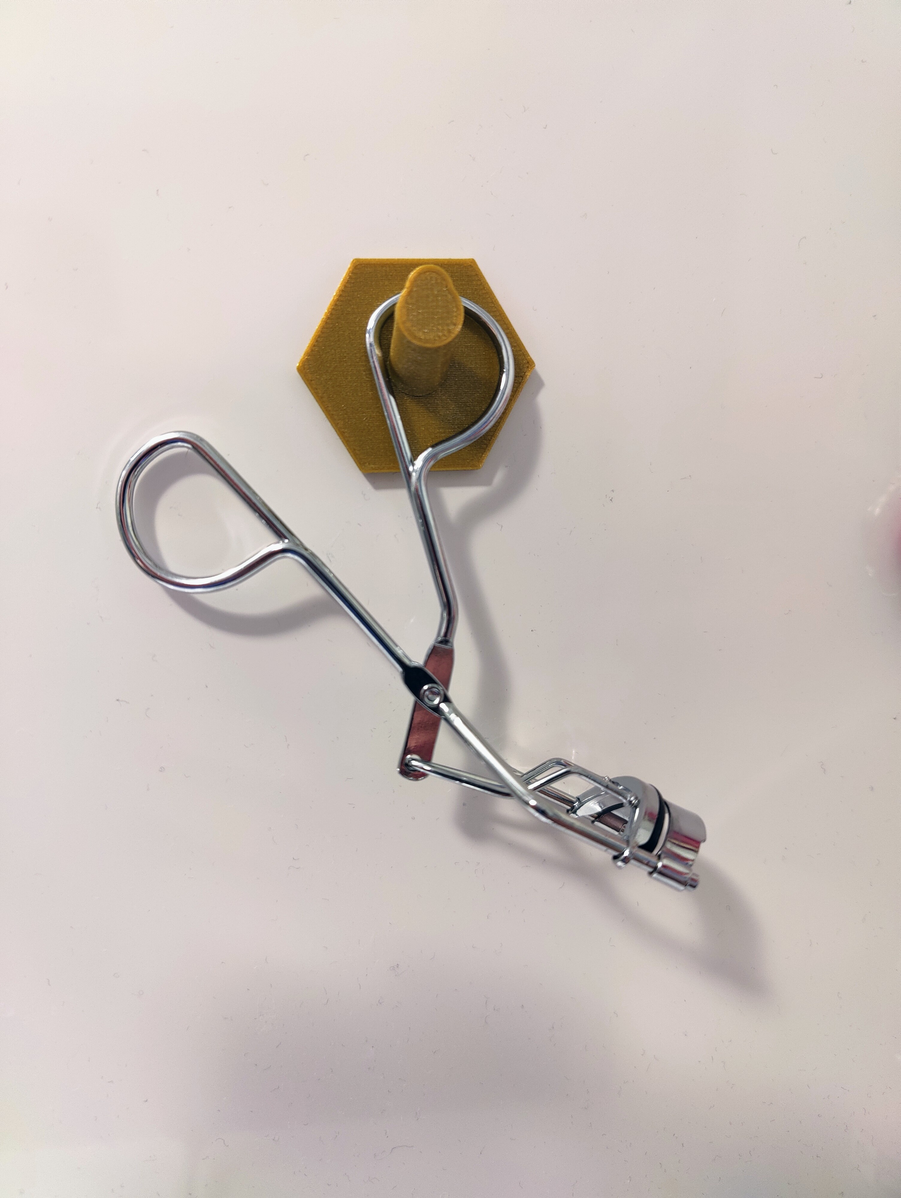 Miniatura 4 do modelo 3D Magnetic hexagonal hooks