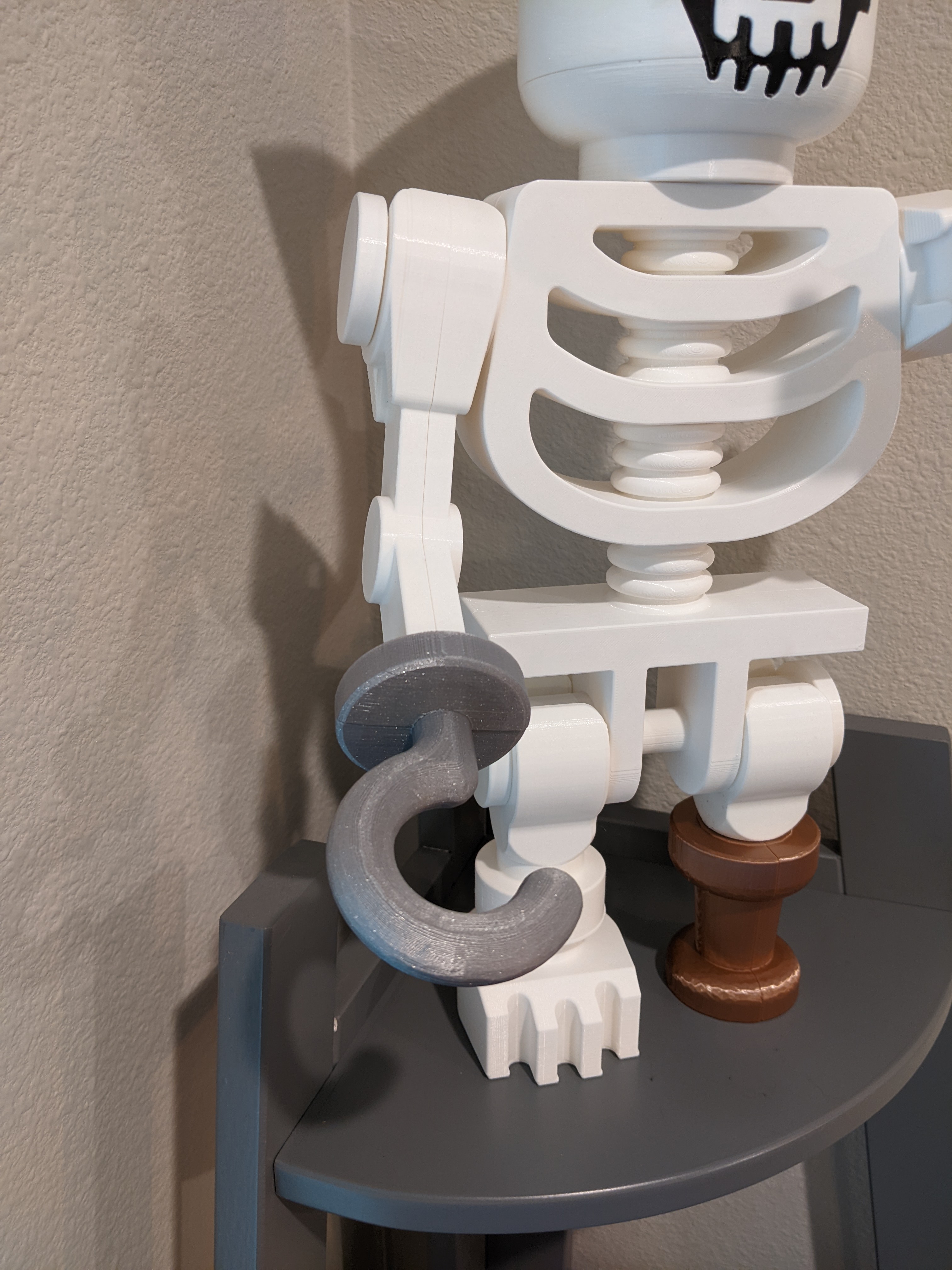 Mega Lego-like Skeleton (10:1 scale) Pirate Accesories by Severusx, Download free STL model