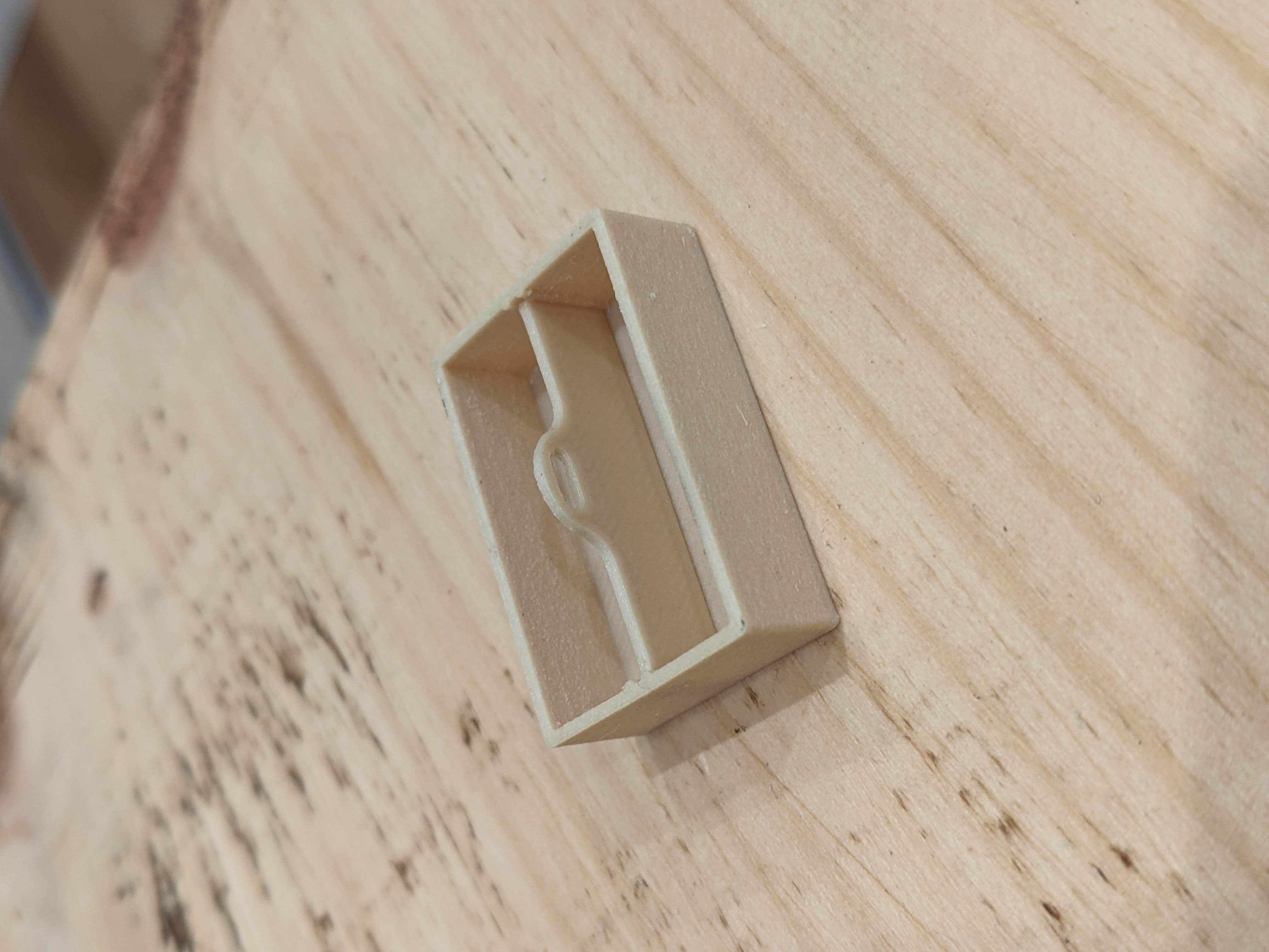 1:12 Scale Maid Carrier