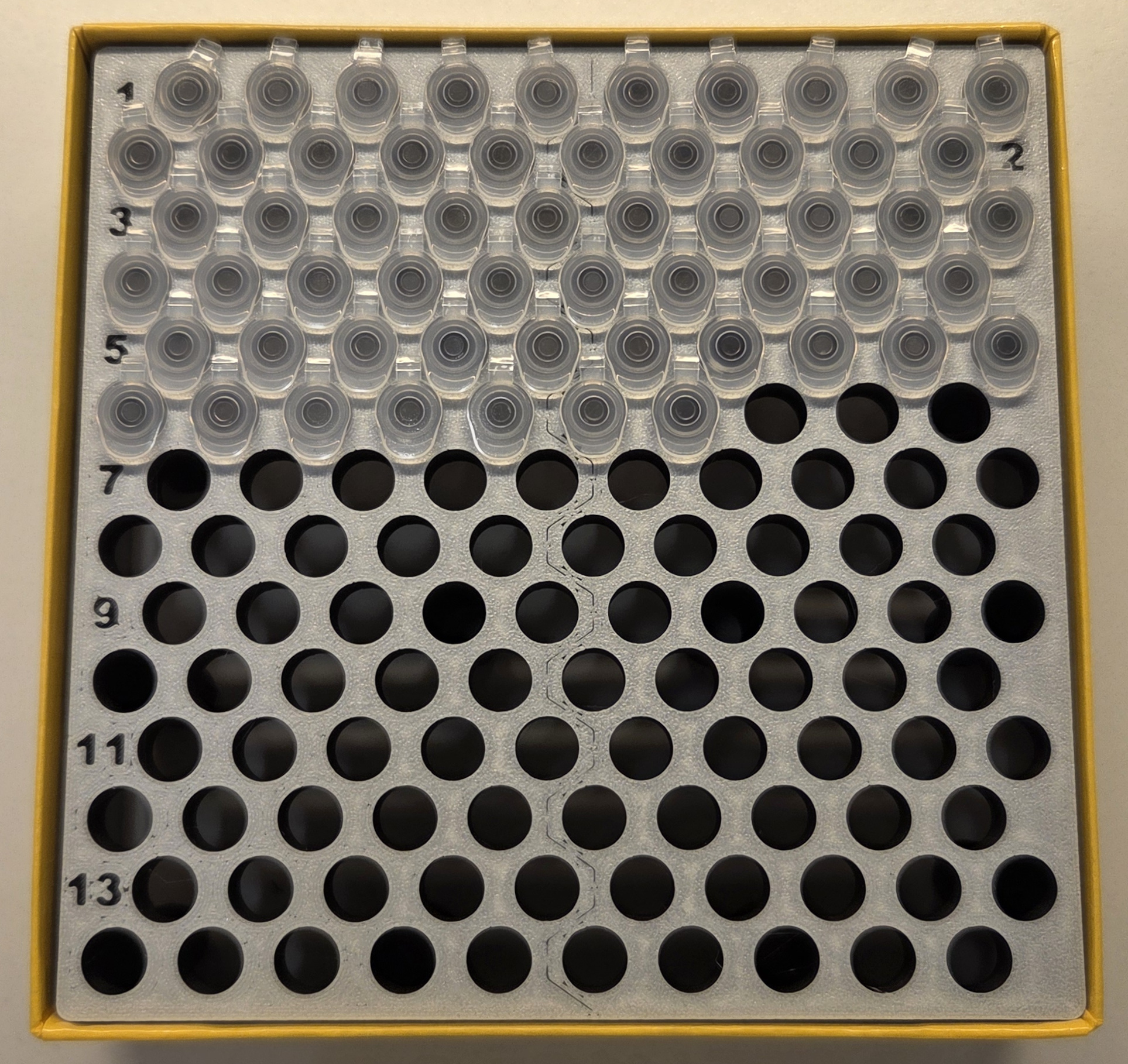 Cryobox inlet for 140x 0.5 mL tubes. For box 136 x 136 x 32 mm