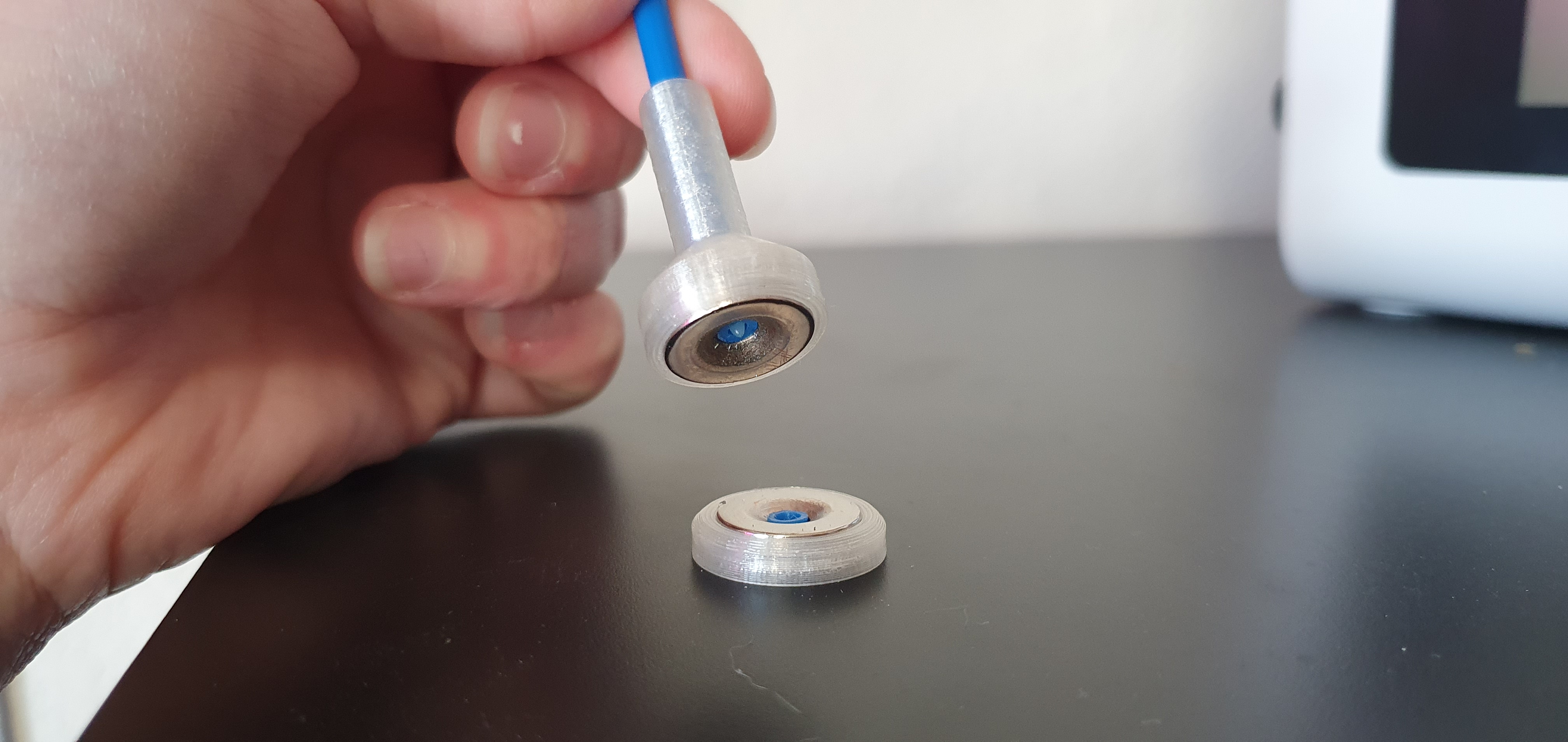 Magnetic Filament Pass and PTFE Connector for Ikea Lack Enclosure
