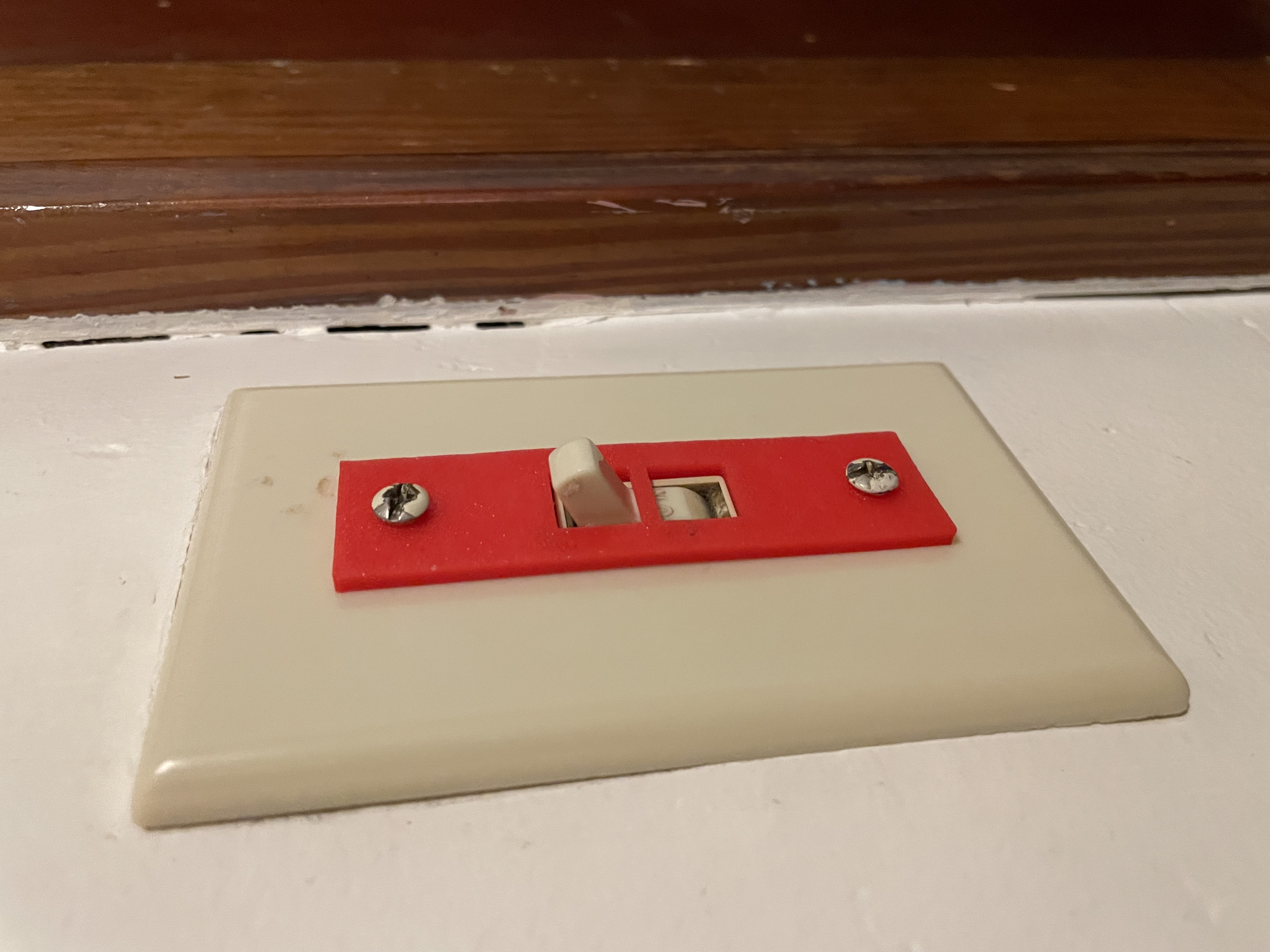 Miniatura 2 do modelo 3D Light Switch Lock