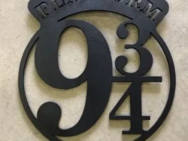 Harry Potter 9 3/4 sign