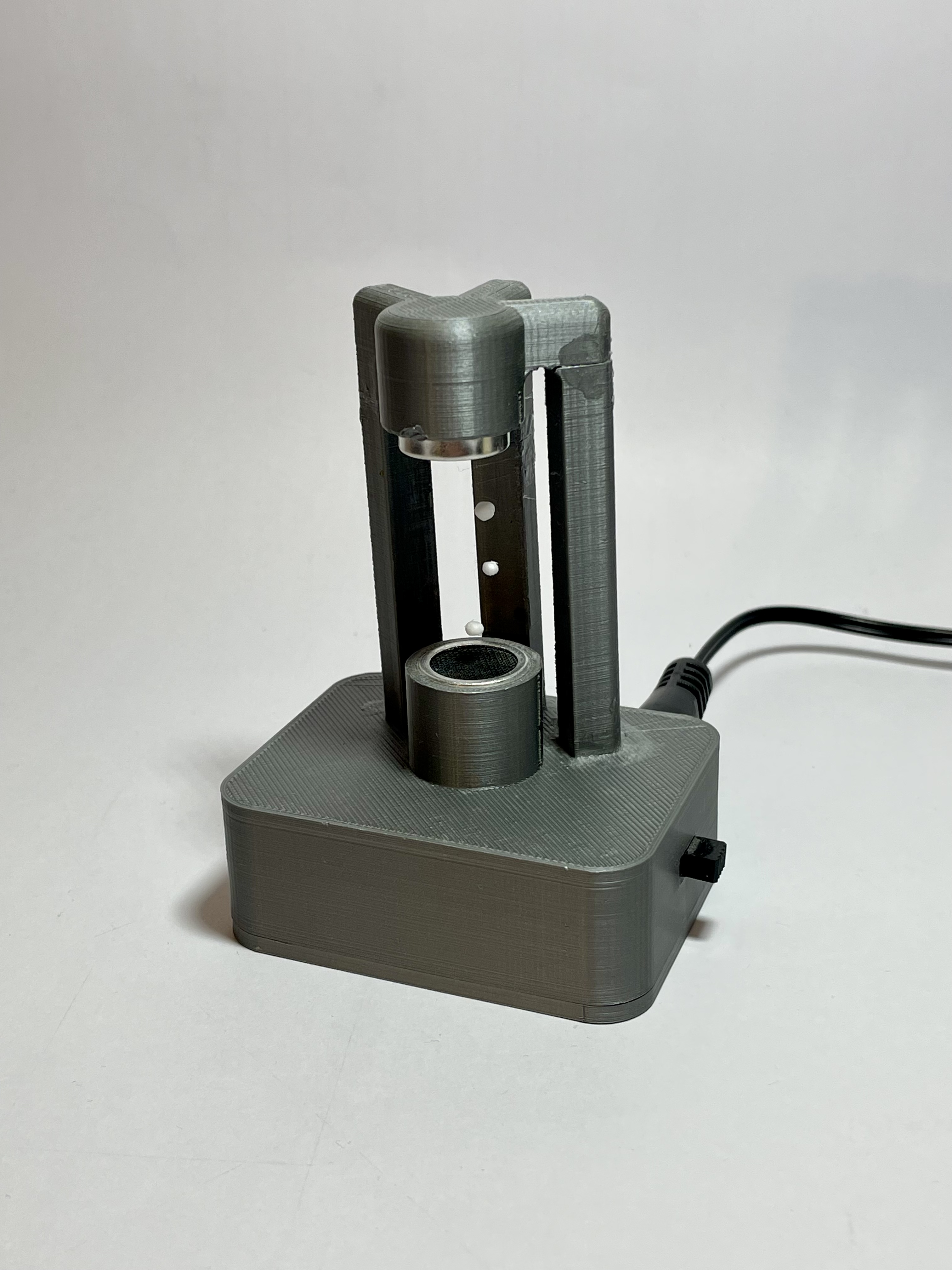 Ultrasonic Levitator