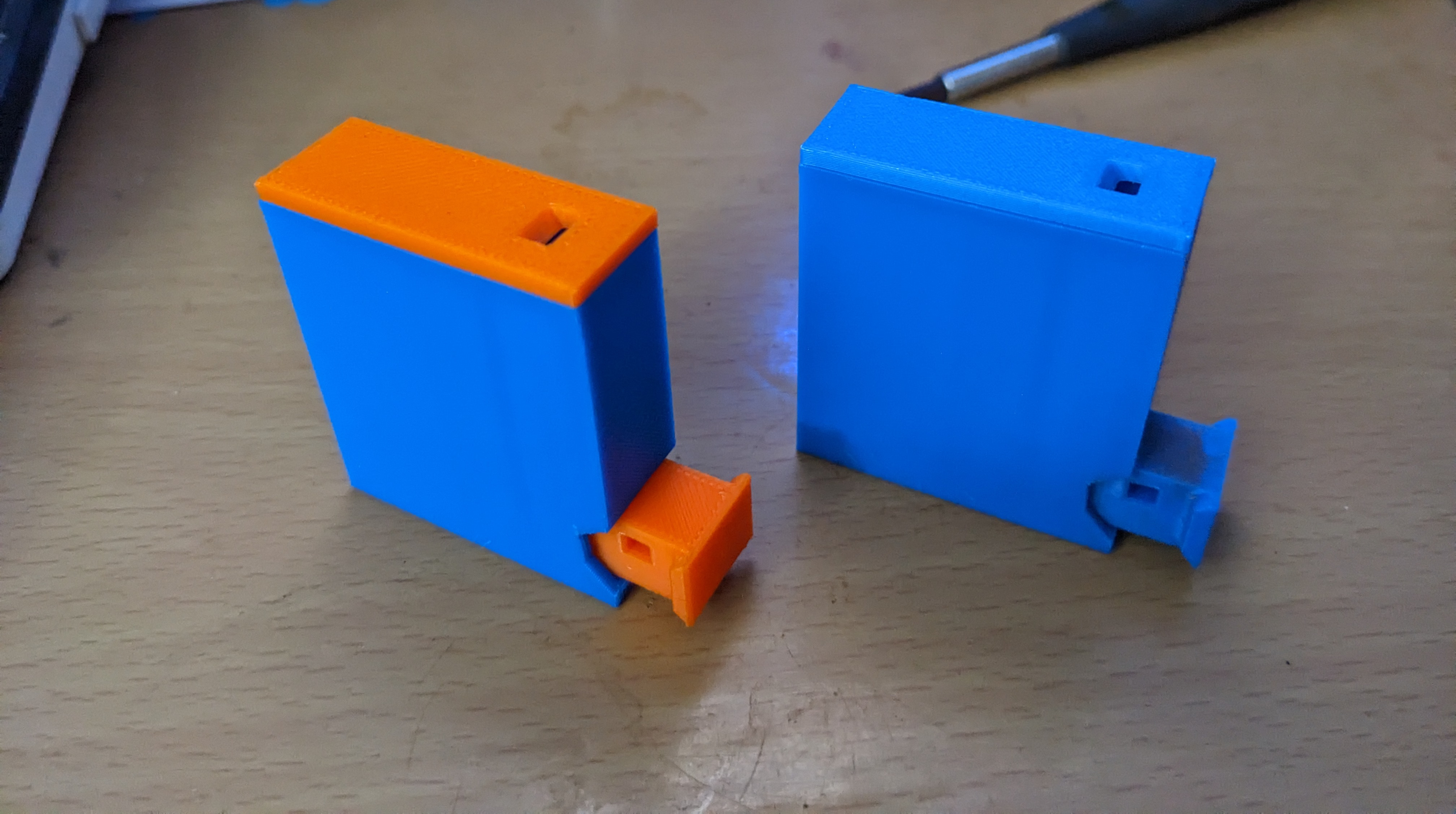 "Snuff Slider" Snuffbox: Print-friendly and Improved