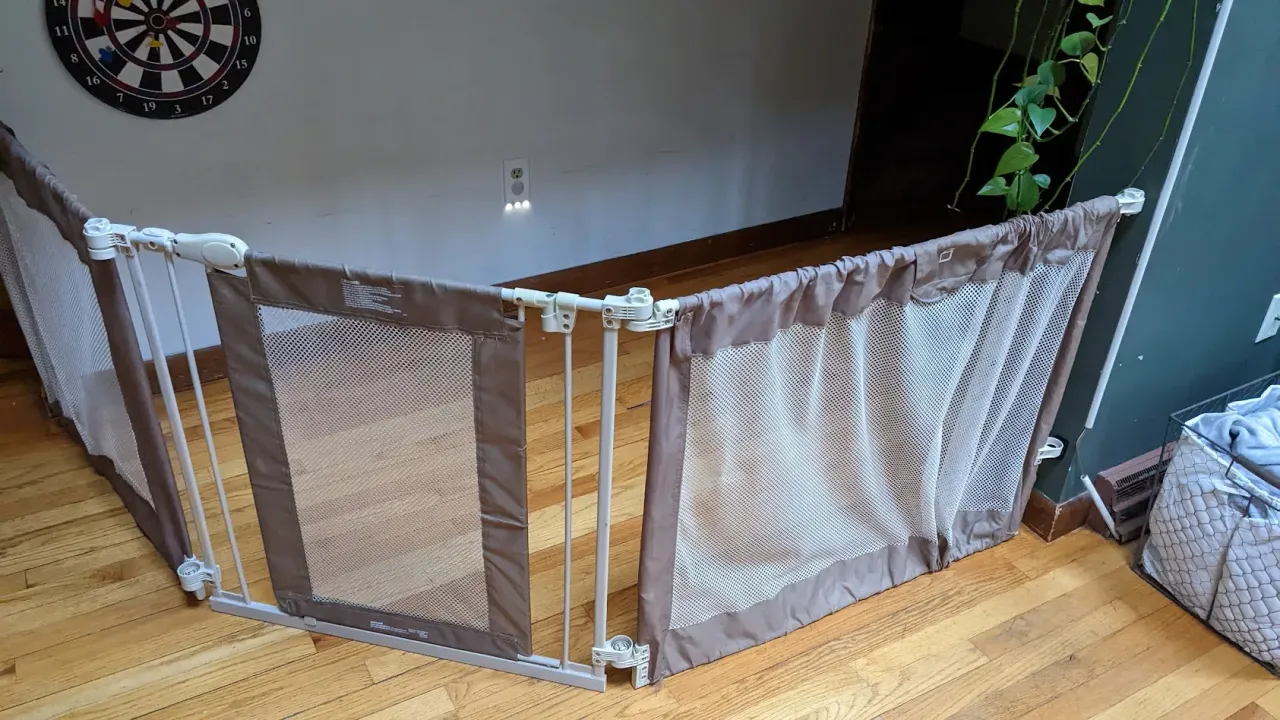 Summer Infant Baby Gate Wall Bracket by ChadwickTheCrab | Download free STL  model | Printables.com