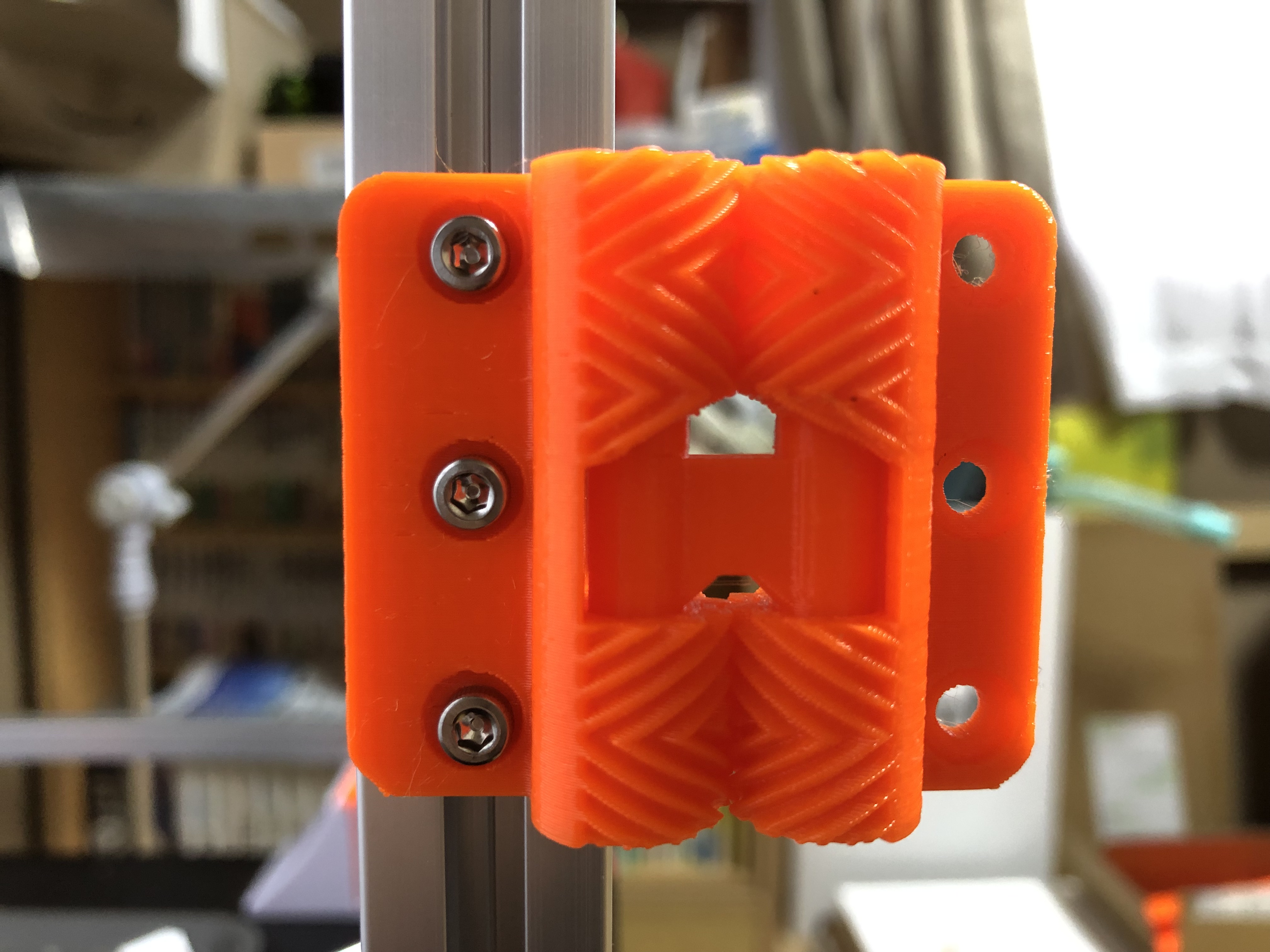 Extended Tab Mini Gear Hinge