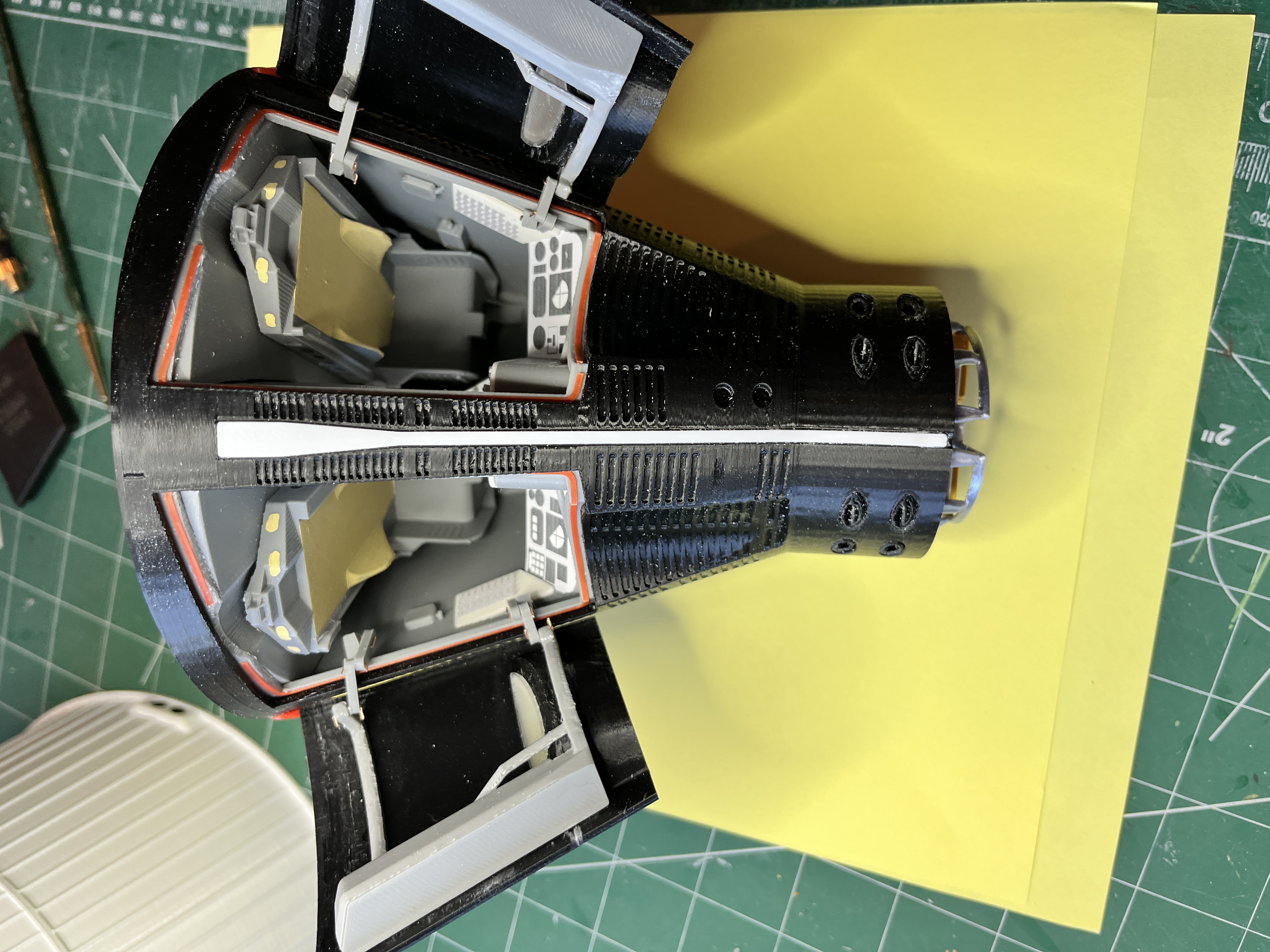 Miniatura 9 do modelo 3D Gemini Capsule