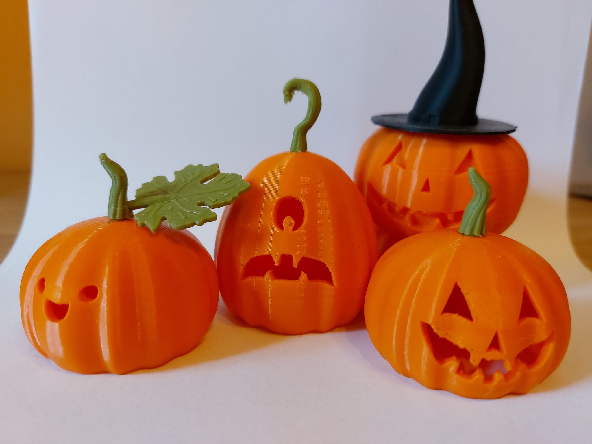 One Eye Spooky Halloween Pumpkin/ Jack O'Lantern by Macroglossum ...