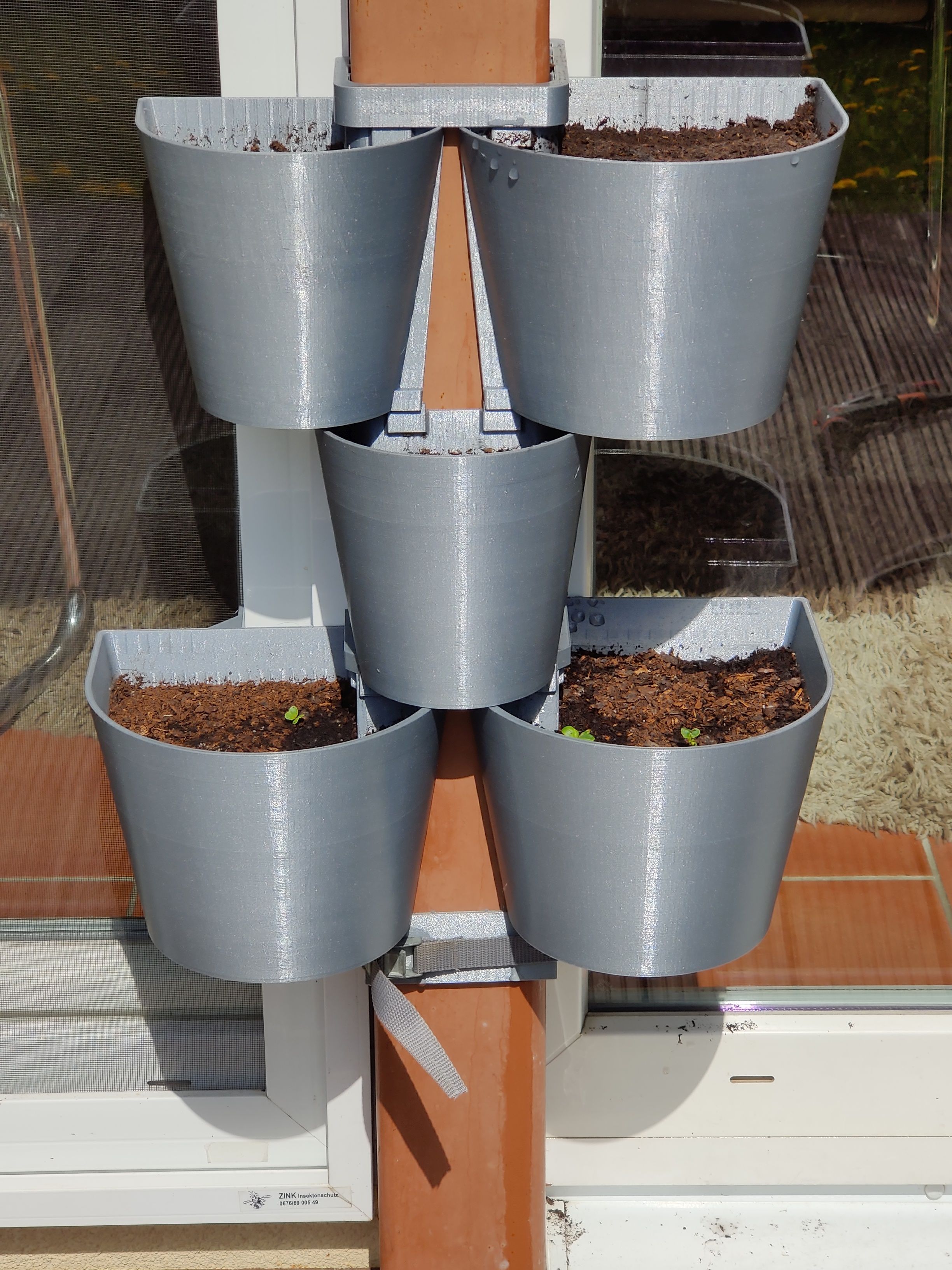 stackable plant pots for pillar
