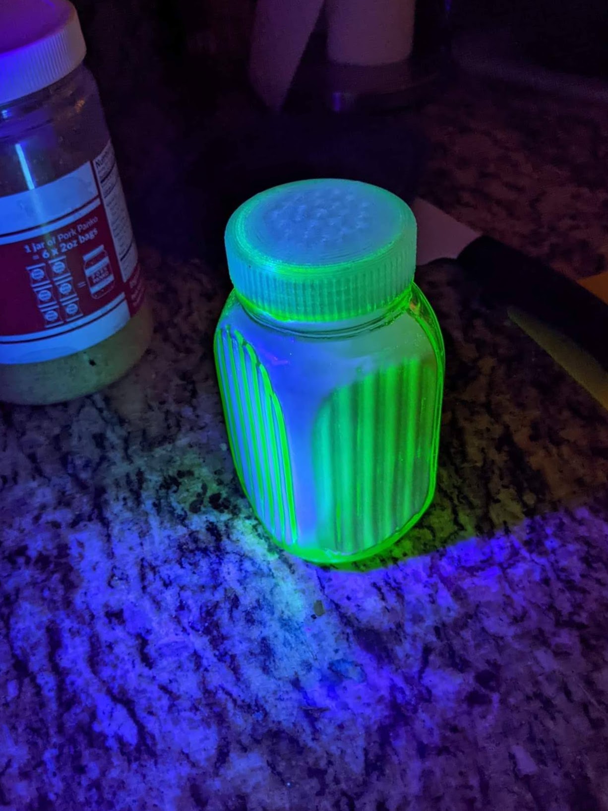 Uranium Jar Shaker Lid