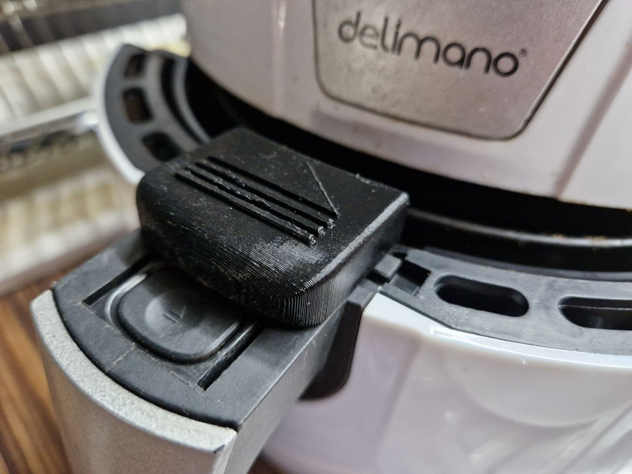 Delimano Air fryer sliding clip